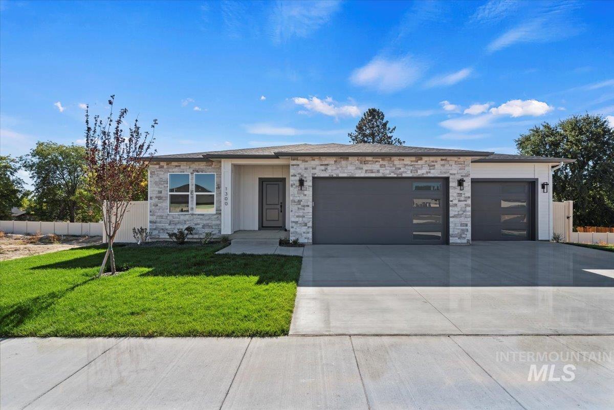 1300 Birch St, Parma, Idaho 83660, 4 Bedrooms, 3 Bathrooms, Residential For Sale, Price $539,900,MLS 98959354