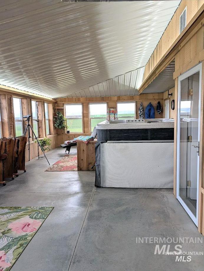 232 Camas Road, Grangeville, Idaho 83530, 3 Bedrooms, 3 Bathrooms, Residential For Sale, Price $699,000, 98959376