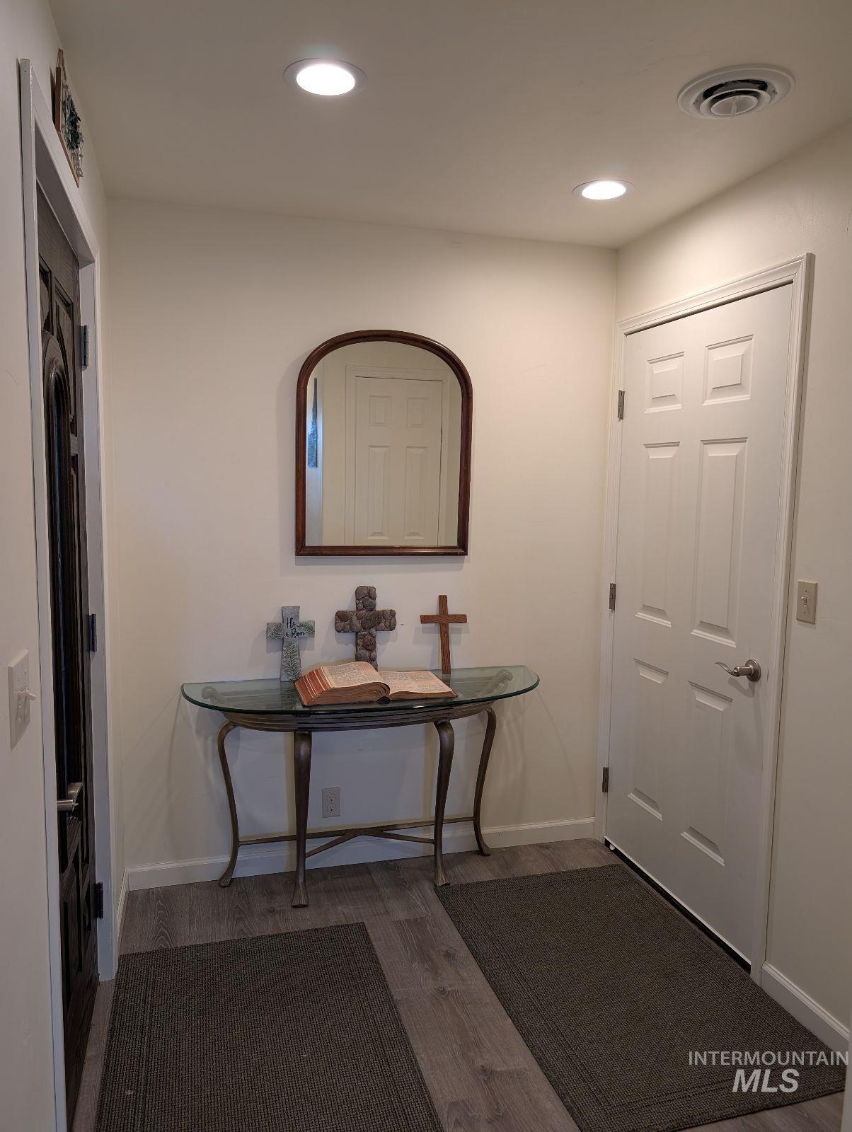 232 Camas Road, Grangeville, Idaho 83530, 3 Bedrooms, 3 Bathrooms, Residential For Sale, Price $699,000, 98959376