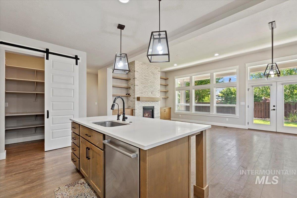 3303 S Island Fox Ave, Eagle, Idaho 83616, 4 Bedrooms, 3 Bathrooms, Residential For Sale, Price $789,000, 98959388