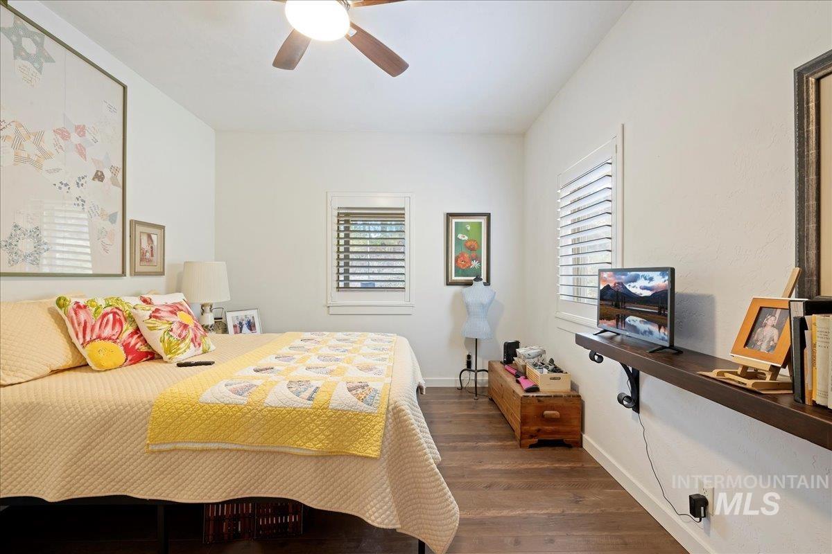 70 Castle Mountain Dr, Garden Valley, Idaho 83622, 2 Bedrooms, 2 Bathrooms, Residential For Sale, Price $575,000, 98959389