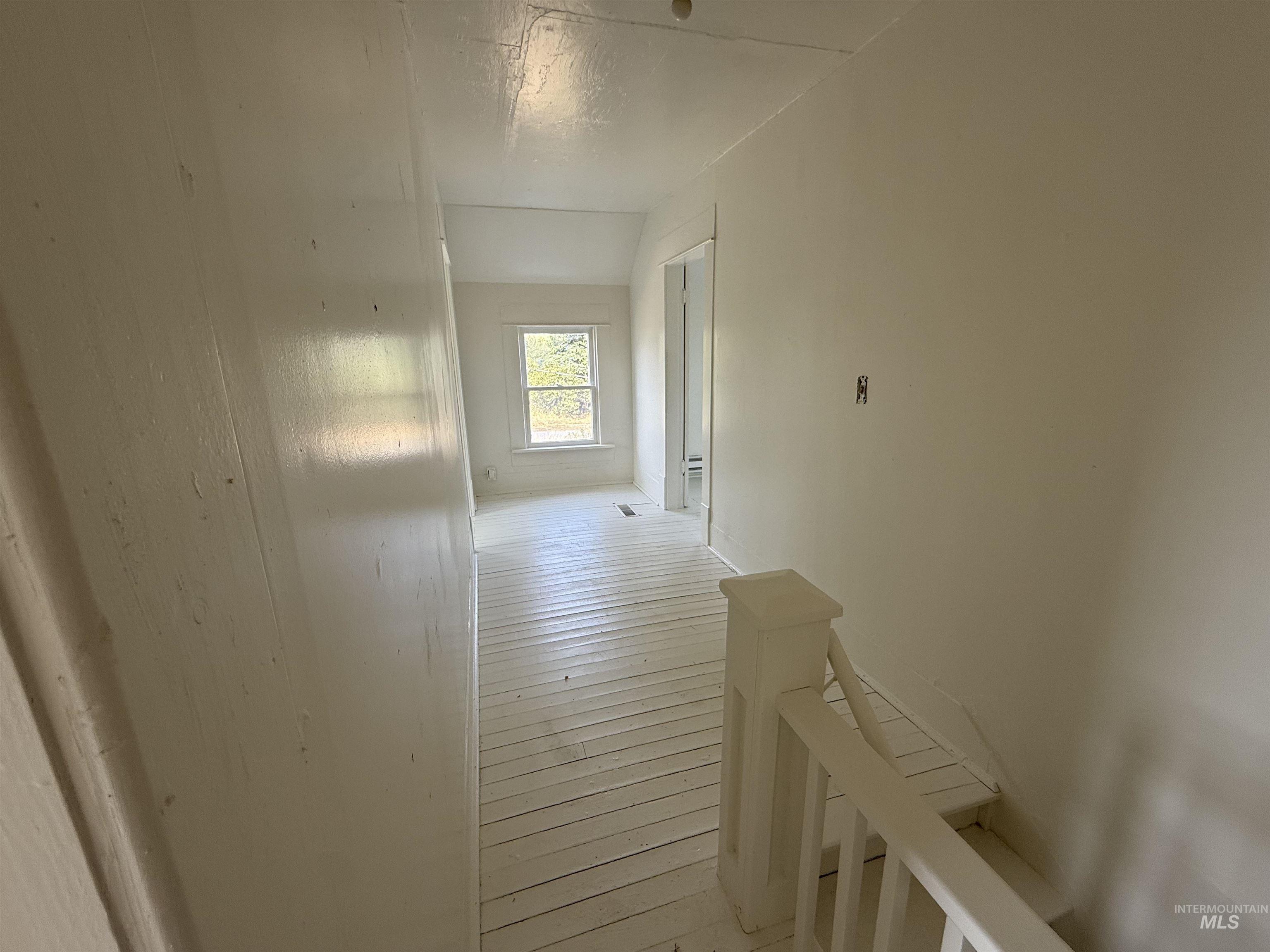 221 Weippe Ave, Weippe, Idaho 83553, 5 Bedrooms, 1 Bathroom, Residential For Sale, Price $185,000,MLS 98959391