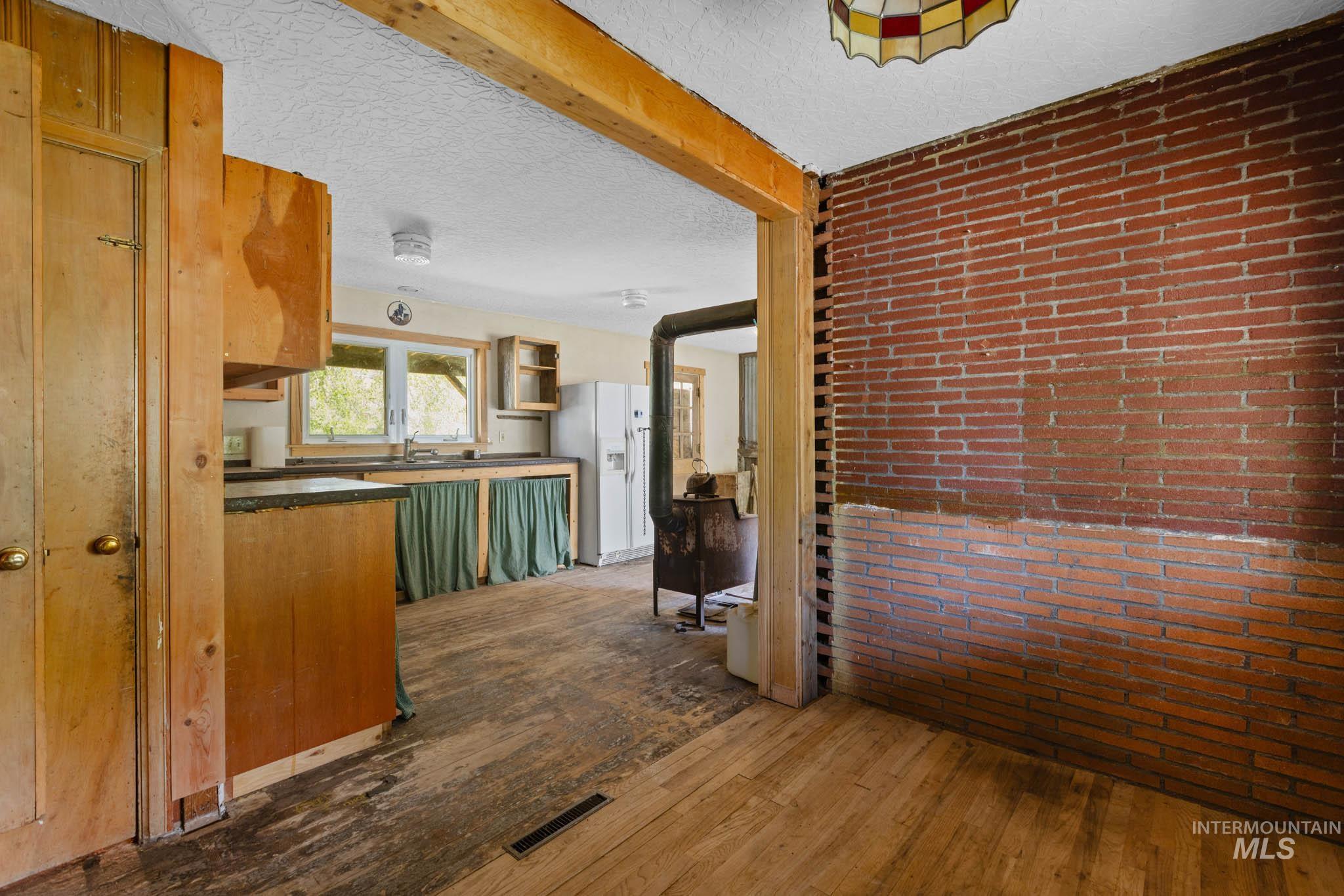 5208 Highway 52, Horseshoe Bend, Idaho 83629, 2 Bedrooms, 1 Bathroom, Farm & Ranch For Sale, Price $799,900,MLS 98959400
