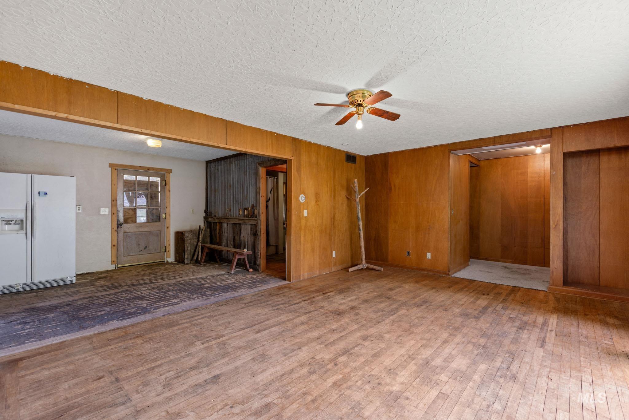 5208 Highway 52, Horseshoe Bend, Idaho 83629, 2 Bedrooms, 1 Bathroom, Farm & Ranch For Sale, Price $799,900,MLS 98959400
