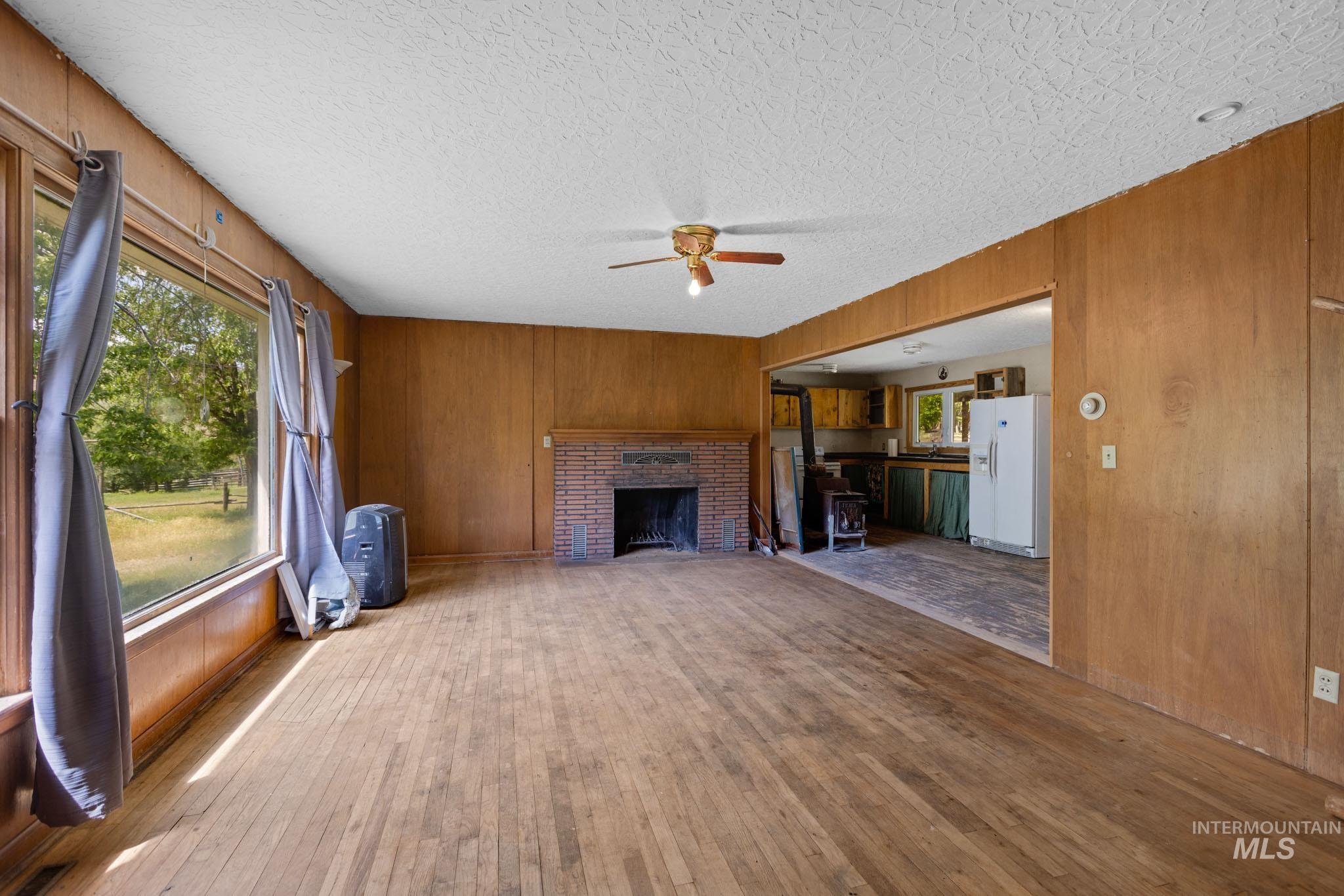 5208 Highway 52, Horseshoe Bend, Idaho 83629, 2 Bedrooms, 1 Bathroom, Farm & Ranch For Sale, Price $799,900,MLS 98959400