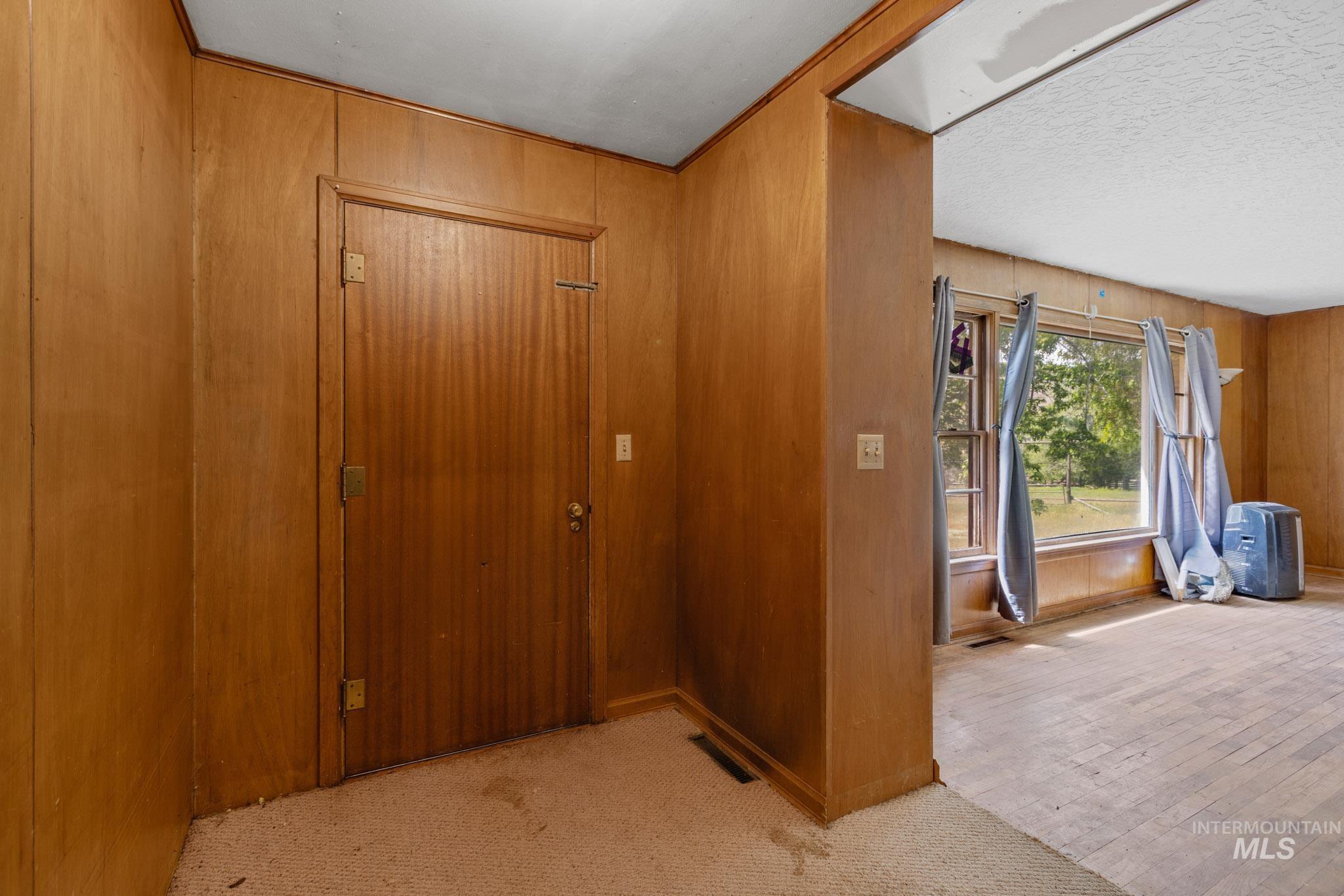 5208 Highway 52, Horseshoe Bend, Idaho 83629, 2 Bedrooms, 1 Bathroom, Residential For Sale, Price $799,900, 98959402