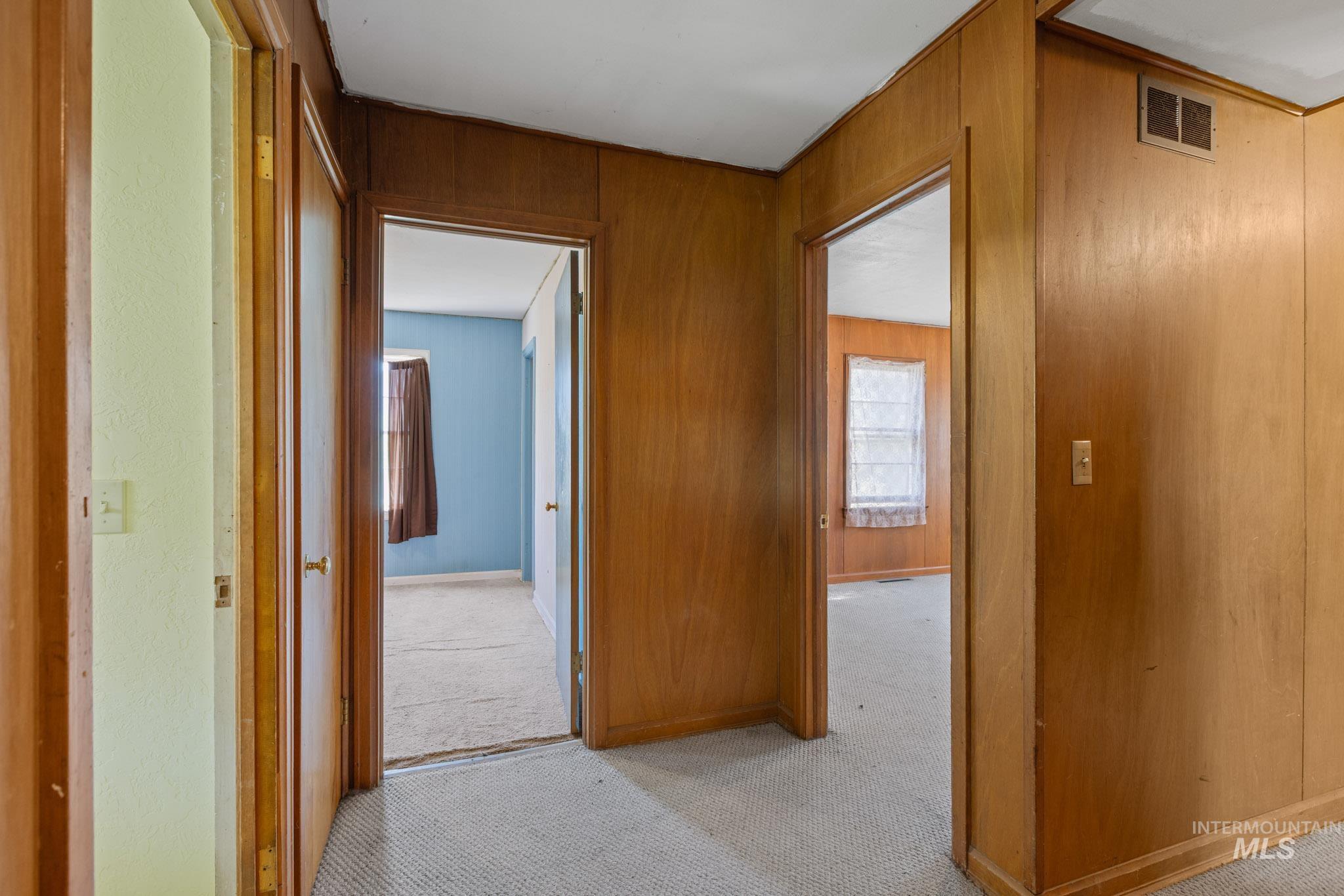 5208 Highway 52, Horseshoe Bend, Idaho 83629, 2 Bedrooms, 1 Bathroom, Residential For Sale, Price $799,900, 98959402