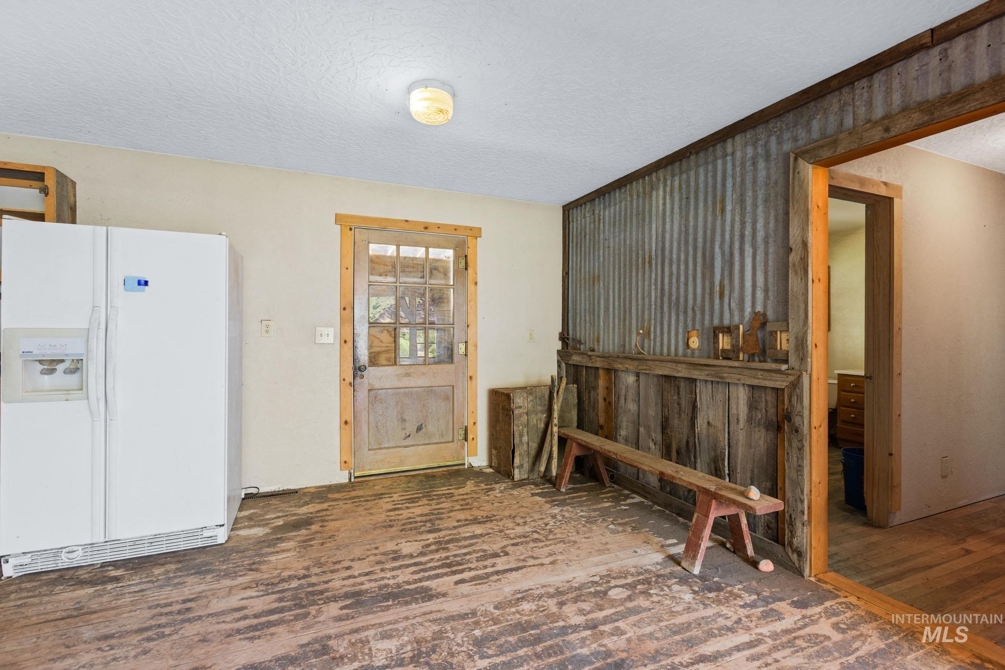 5208 Highway 52, Horseshoe Bend, Idaho 83629, 2 Bedrooms, 1 Bathroom, Residential For Sale, Price $799,900, 98959402