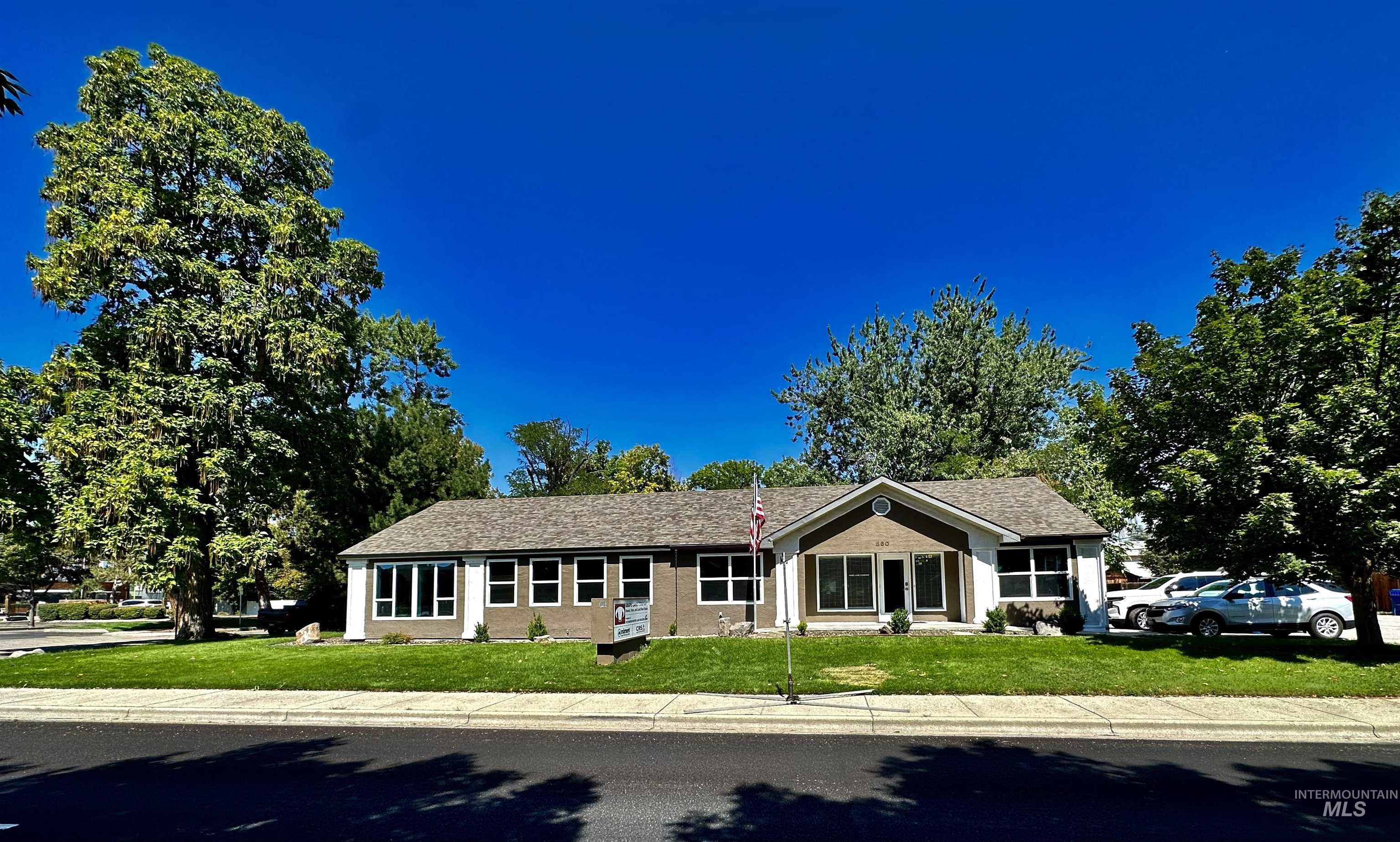 860 W Beacon St, Boise, Idaho 83706, Business/Commercial For Sale, Price $1,750,000,MLS 98959410