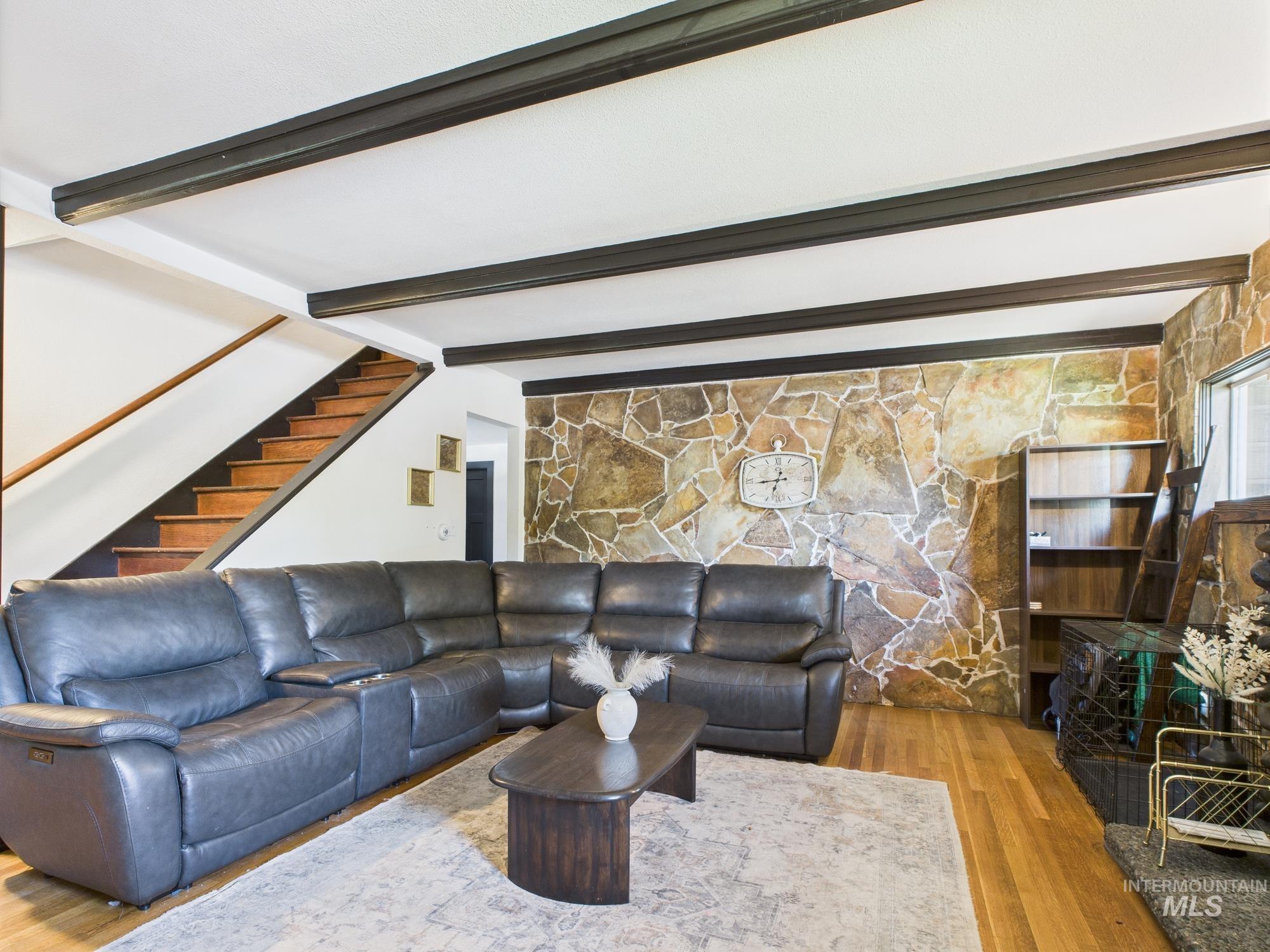 600 12th St, Clarkston, Washington 99403, 6 Bedrooms, 3 Bathrooms, Residential For Sale, Price $429,000,MLS 98959422