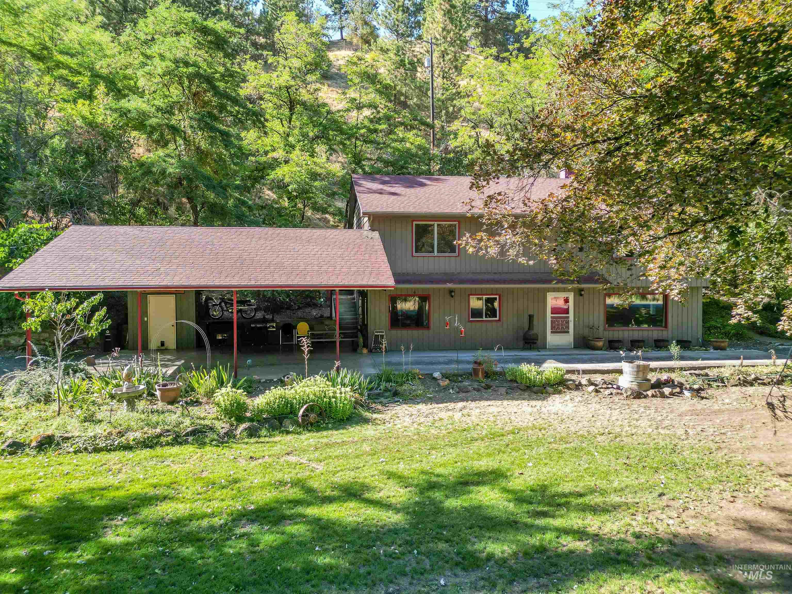 1701 HWY 3, Kendrick, Idaho 83537, 4 Bedrooms, 2 Bathrooms, Residential For Sale, Price $548,000, 98959455