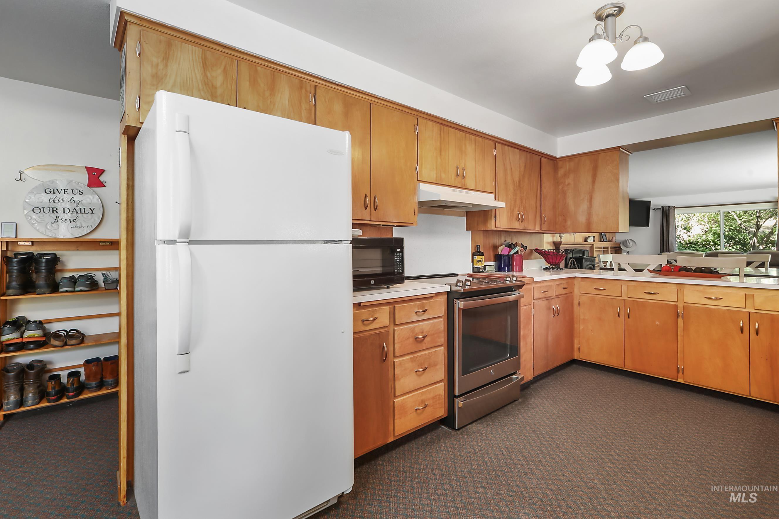 1701 HWY 3, Kendrick, Idaho 83537, 4 Bedrooms, 2 Bathrooms, Residential For Sale, Price $548,000,MLS 98959455