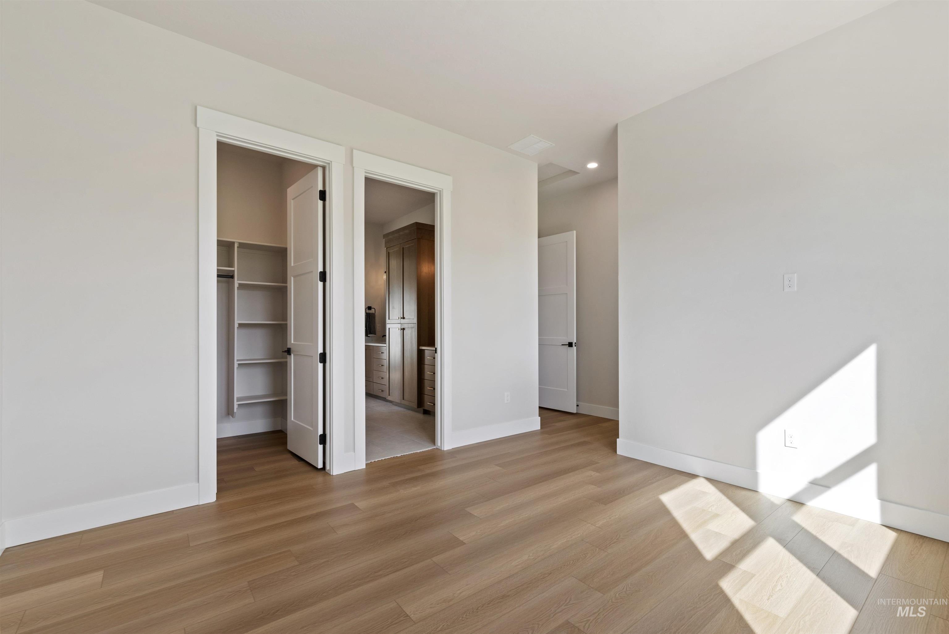 24864 Ardmore Ct, Caldwell, Idaho 83607-1067, 4 Bedrooms, 3.5 Bathrooms, Residential For Sale, Price $1,299,900,MLS 98959481