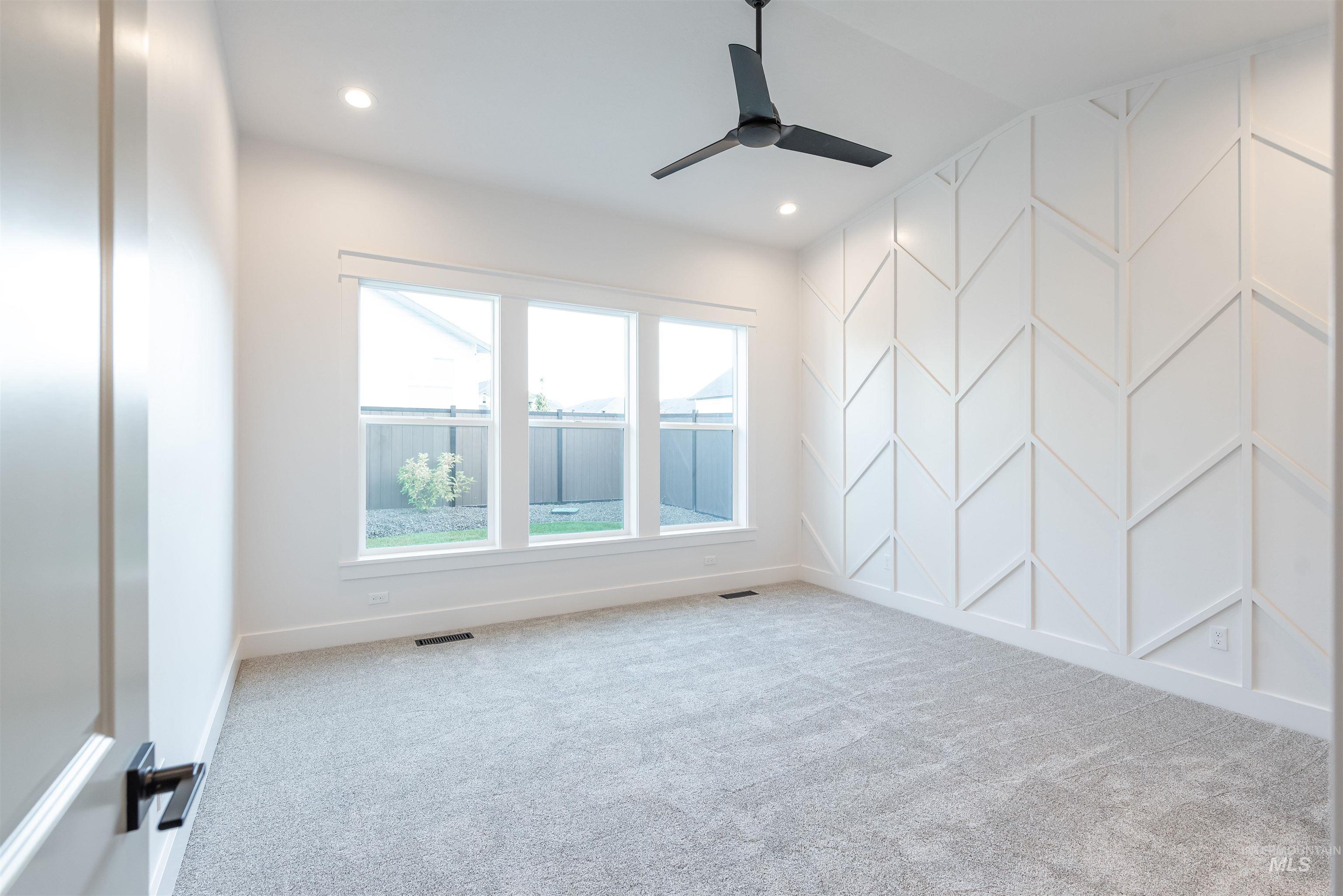 1948 E Phenomenal St., Meridian, Idaho 83642, 3 Bedrooms, 2 Bathrooms, Residential For Sale, Price $599,900,MLS 98959498