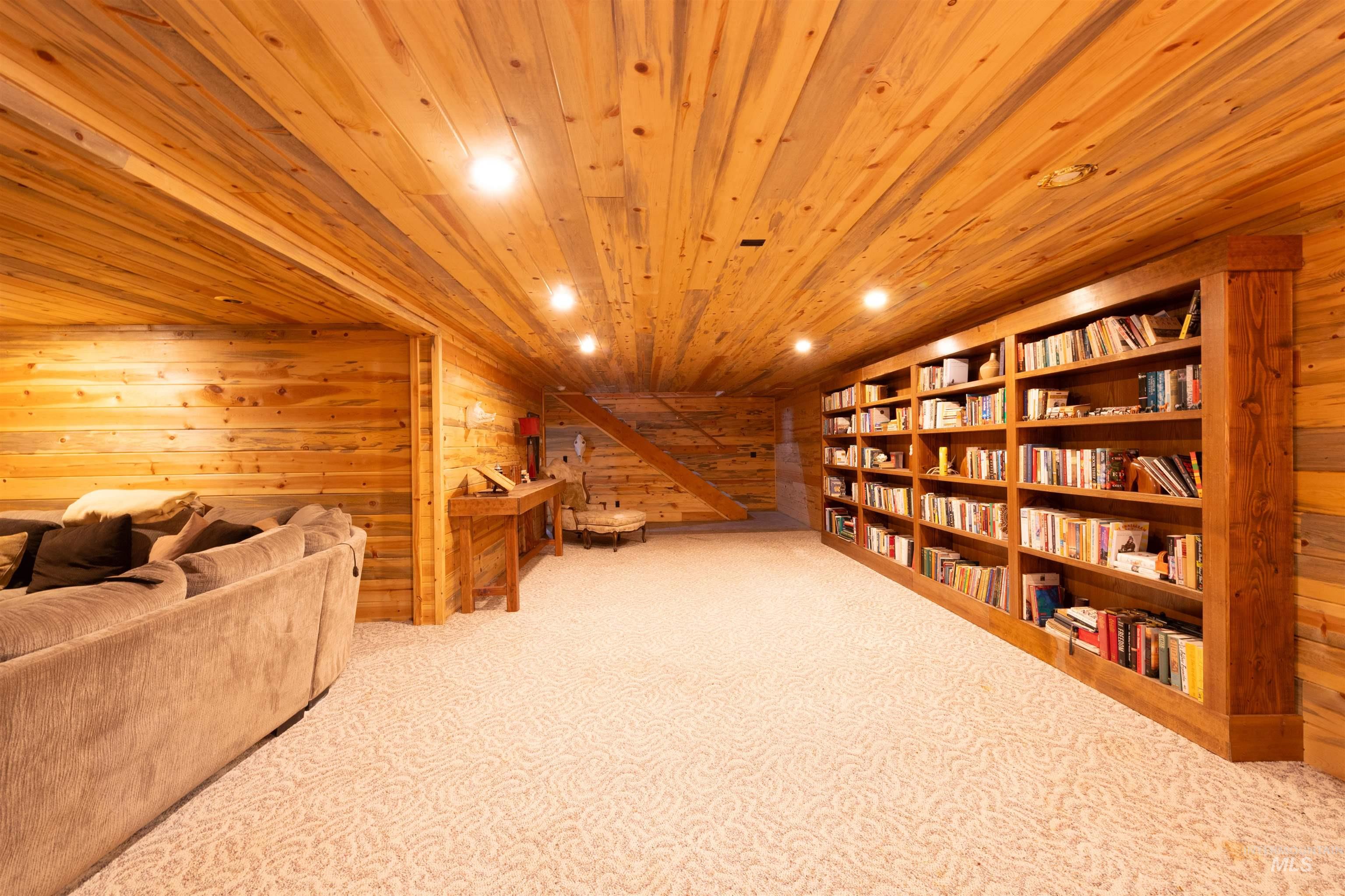 9885 Challis Creek Rd., Challis, Idaho 83226, 5 Bedrooms, 4 Bathrooms, Farm & Ranch For Sale, Price $1,550,000, 98959536