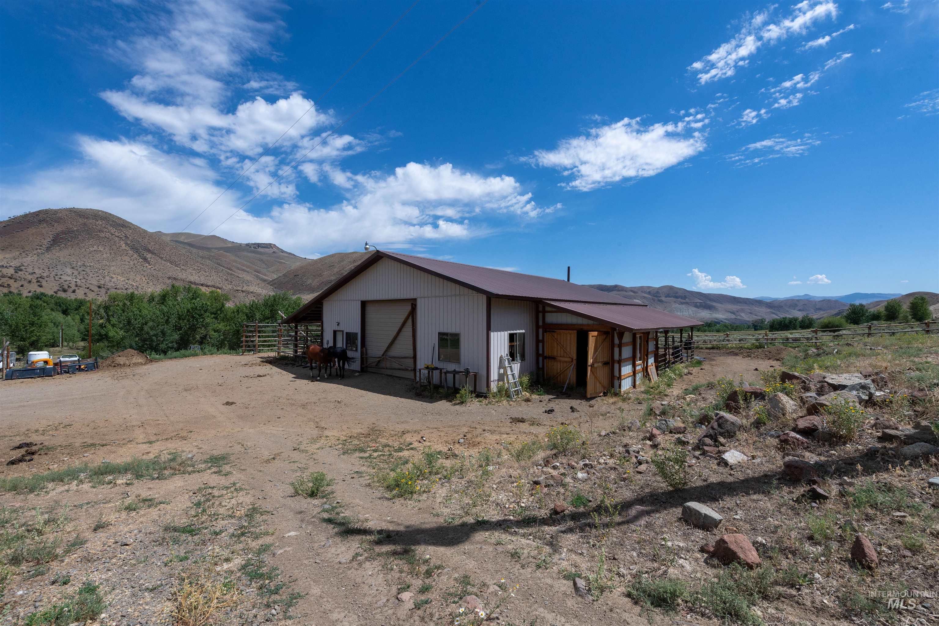 9885 Challis Creek Rd., Challis, Idaho 83226, 5 Bedrooms, 4 Bathrooms, Farm & Ranch For Sale, Price $1,550,000, 98959536