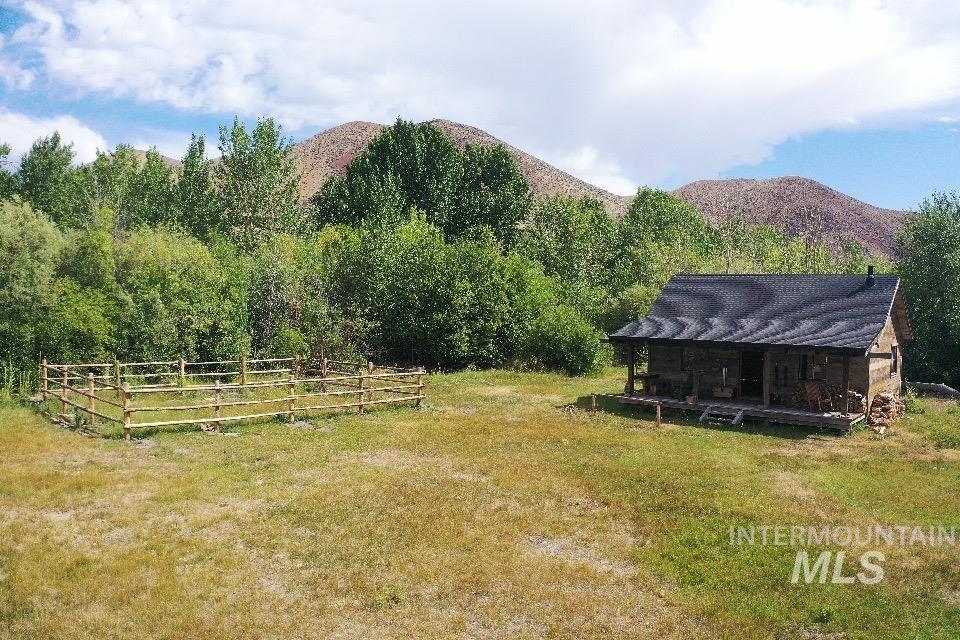 9885 Challis Creek Rd., Challis, Idaho 83226, 5 Bedrooms, 4 Bathrooms, Farm & Ranch For Sale, Price $1,550,000, 98959536
