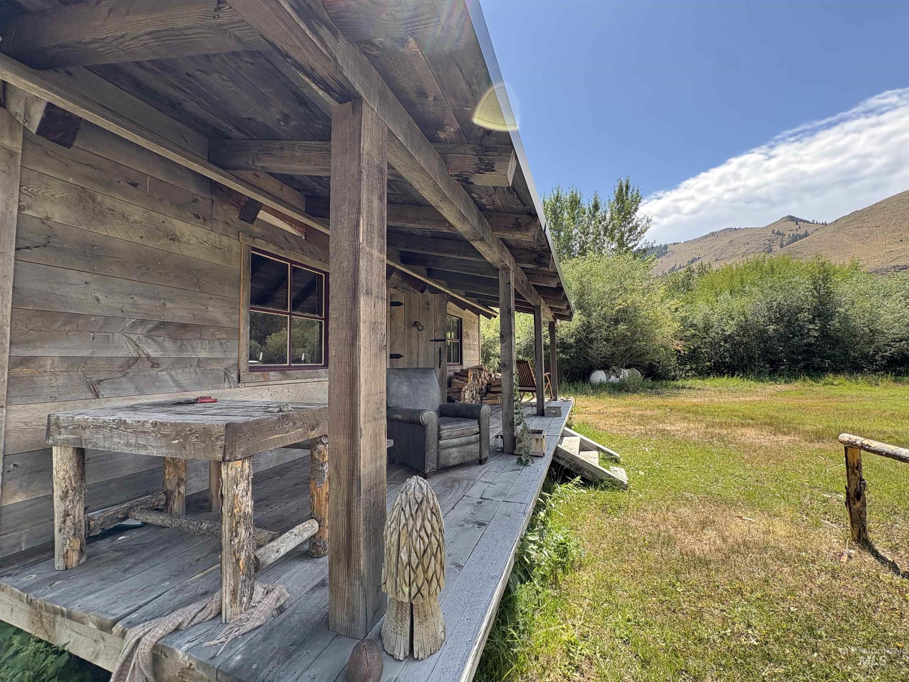 9885 Challis Creek Rd., Challis, Idaho 83226, 5 Bedrooms, 4 Bathrooms, Farm & Ranch For Sale, Price $1,550,000, 98959536