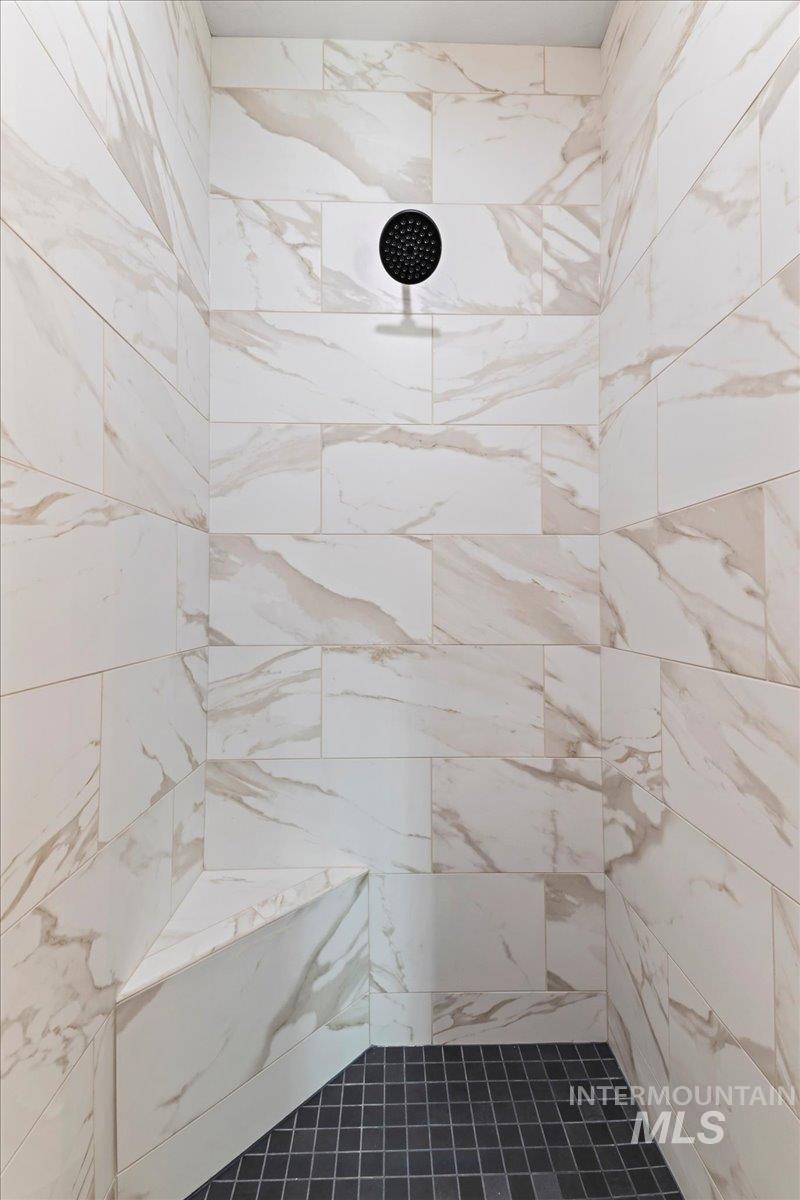 6731 N Magic Mallard Ave, Meridian, Idaho 83646, 4 Bedrooms, 4.5 Bathrooms, Residential For Sale, Price $719,900,MLS 98959537