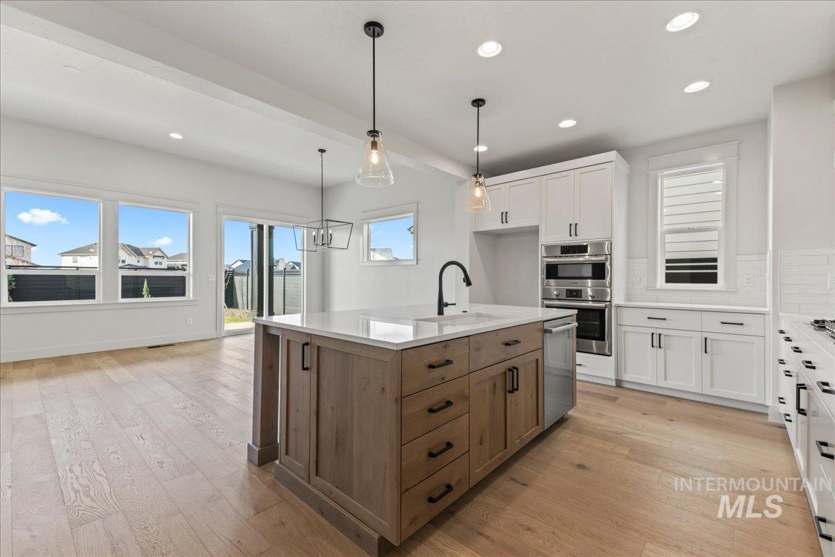 6731 N Magic Mallard Ave, Meridian, Idaho 83646, 4 Bedrooms, 4.5 Bathrooms, Residential For Sale, Price $719,900,MLS 98959537