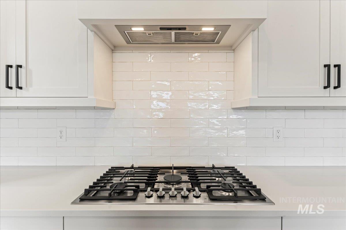 6731 N Magic Mallard Ave, Meridian, Idaho 83646, 4 Bedrooms, 4.5 Bathrooms, Residential For Sale, Price $719,900,MLS 98959537