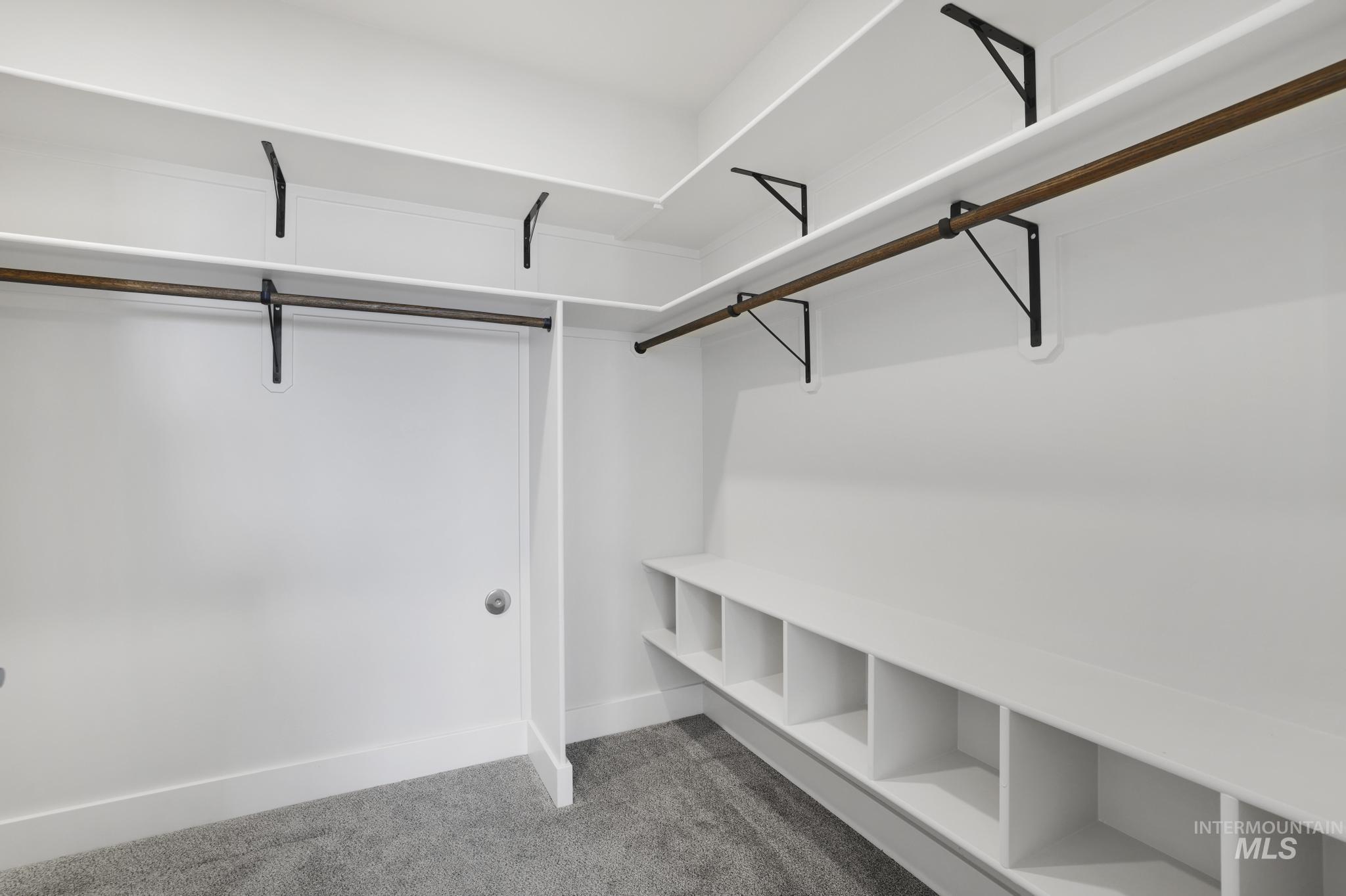 3710 N 3664 E, Kimberly, Idaho 83341, 3 Bedrooms, 2 Bathrooms, Residential For Sale, Price $649,900, 98959540