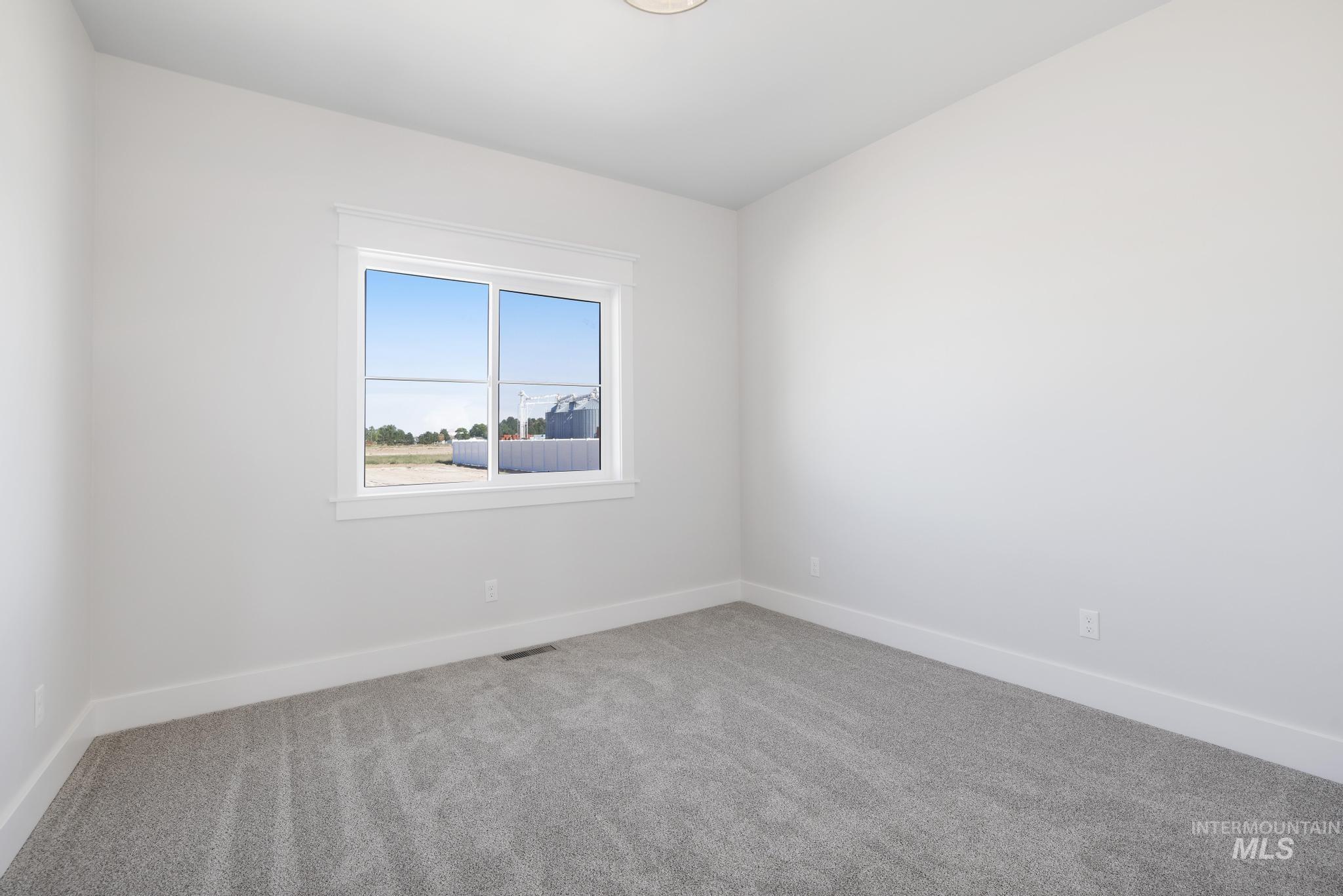 3710 N 3664 E, Kimberly, Idaho 83341, 3 Bedrooms, 2 Bathrooms, Residential For Sale, Price $649,900, 98959540