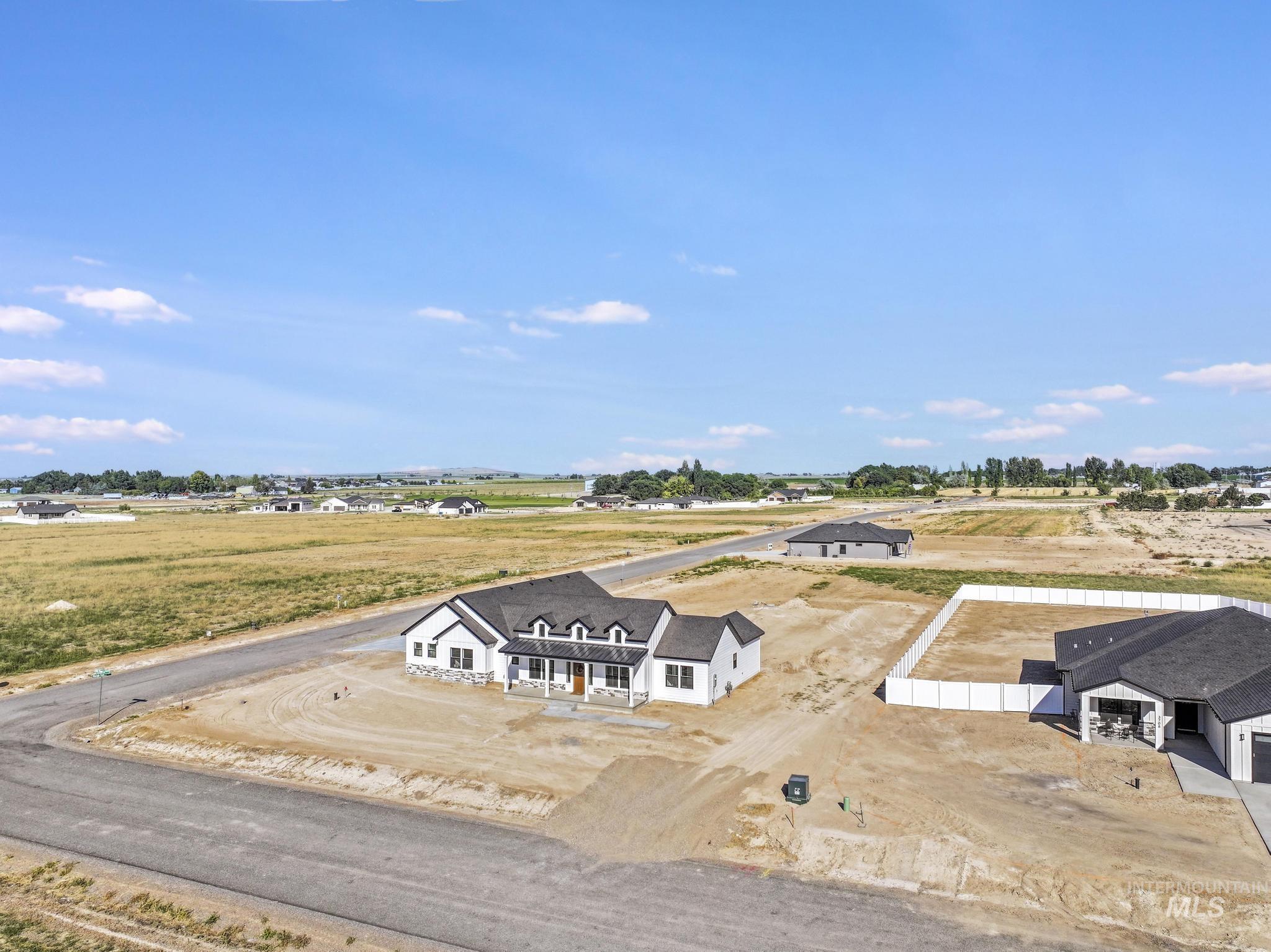 3710 N 3664 E, Kimberly, Idaho 83341, 3 Bedrooms, 2 Bathrooms, Residential For Sale, Price $649,900, 98959540