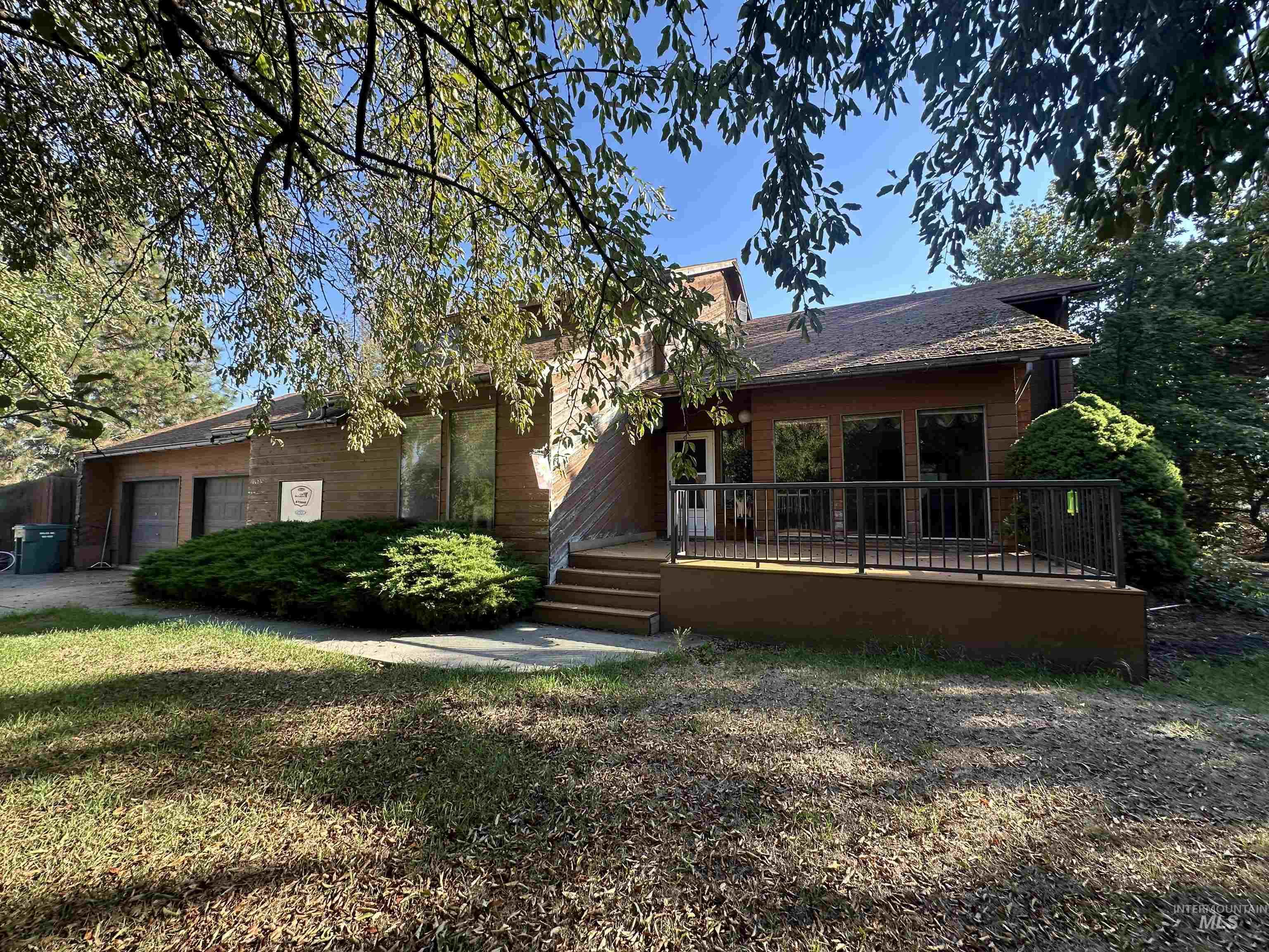 811 Florence Avenue, Craigmont, Idaho 83523, 4 Bedrooms, 4 Bathrooms, Residential For Sale, Price $415,000, 98959577