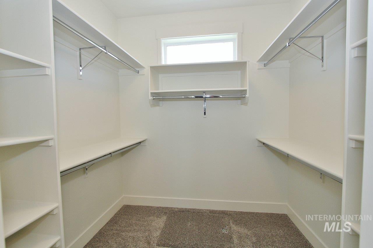 1261 E Andes Dr, Kuna, Idaho 83634, 4 Bedrooms, 3.5 Bathrooms, Residential For Sale, Price $699,900,MLS 98959603