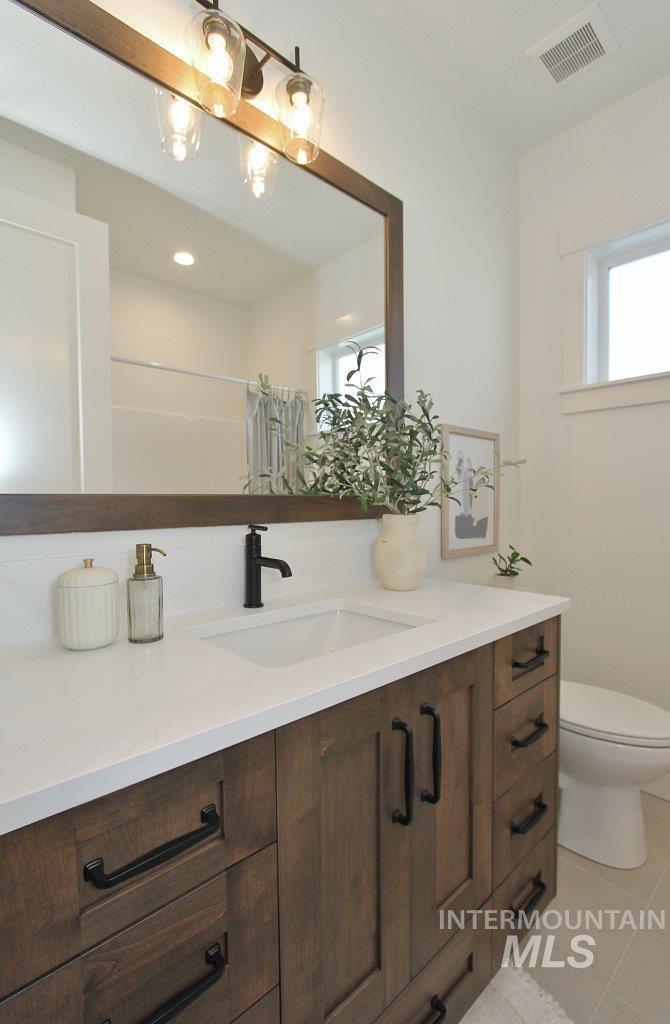 1261 E Andes Dr, Kuna, Idaho 83634, 4 Bedrooms, 3.5 Bathrooms, Residential For Sale, Price $699,900,MLS 98959603