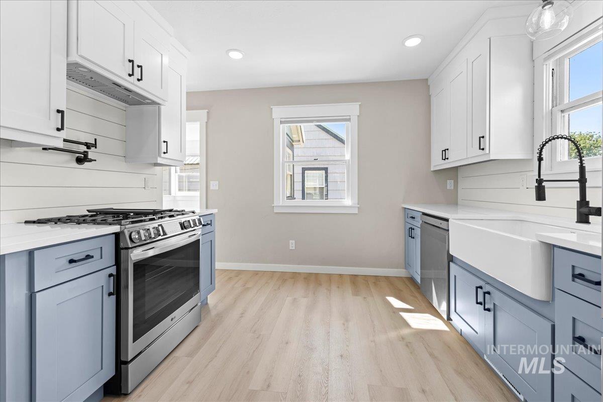 914 W 3rd, Weiser, Idaho 83672, 4 Bedrooms, 2.5 Bathrooms, Residential For Sale, Price $414,500,MLS 98959614