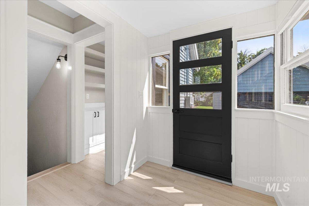 914 W 3rd, Weiser, Idaho 83672, 4 Bedrooms, 2.5 Bathrooms, Residential For Sale, Price $414,500,MLS 98959614