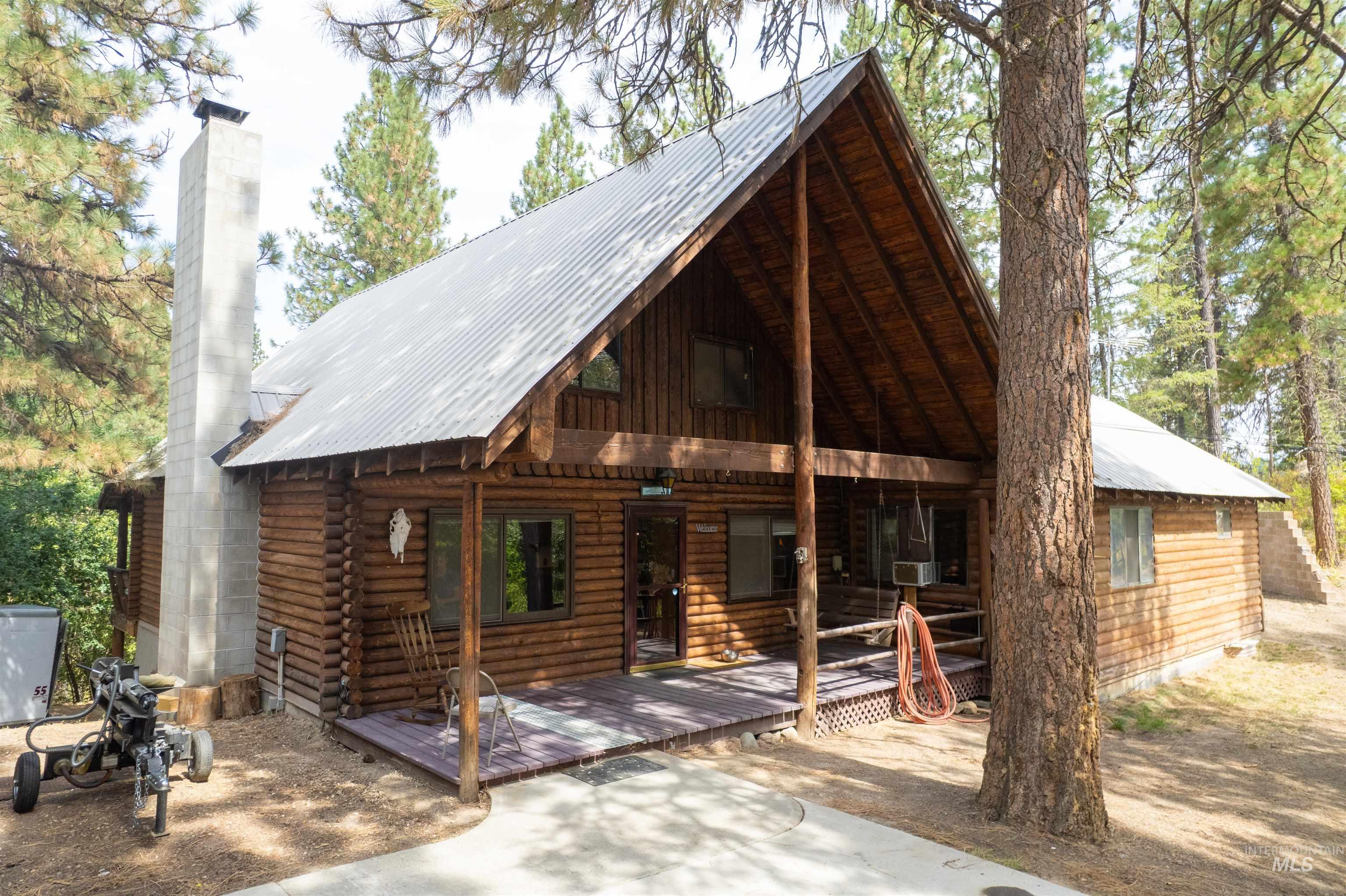 22 Deer Trail, Garden Valley, Idaho 83622, 6 Bedrooms, 4 Bathrooms, Residential For Sale, Price $624,999,MLS 98959620