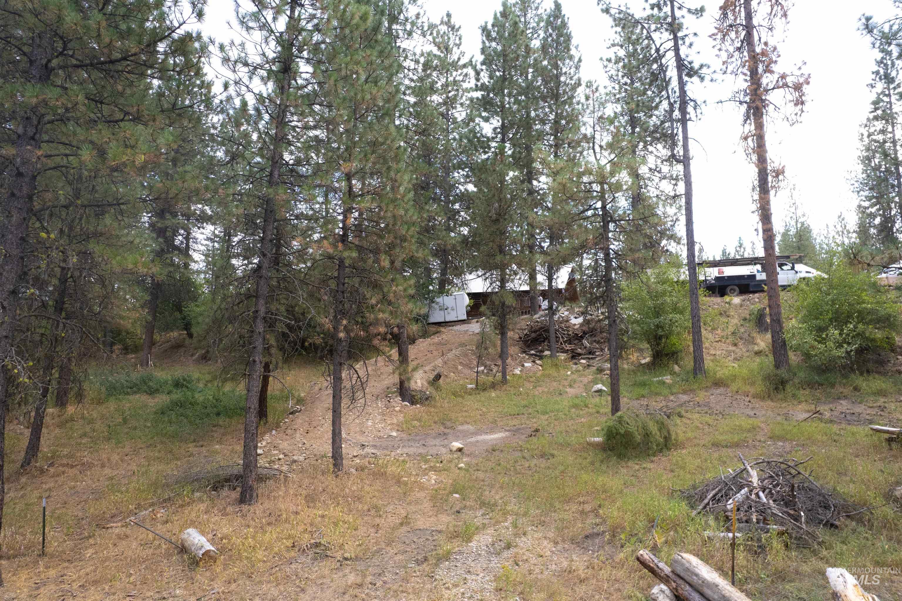 22 Deer Trail, Garden Valley, Idaho 83622, 6 Bedrooms, 4 Bathrooms, Residential For Sale, Price $624,999,MLS 98959620