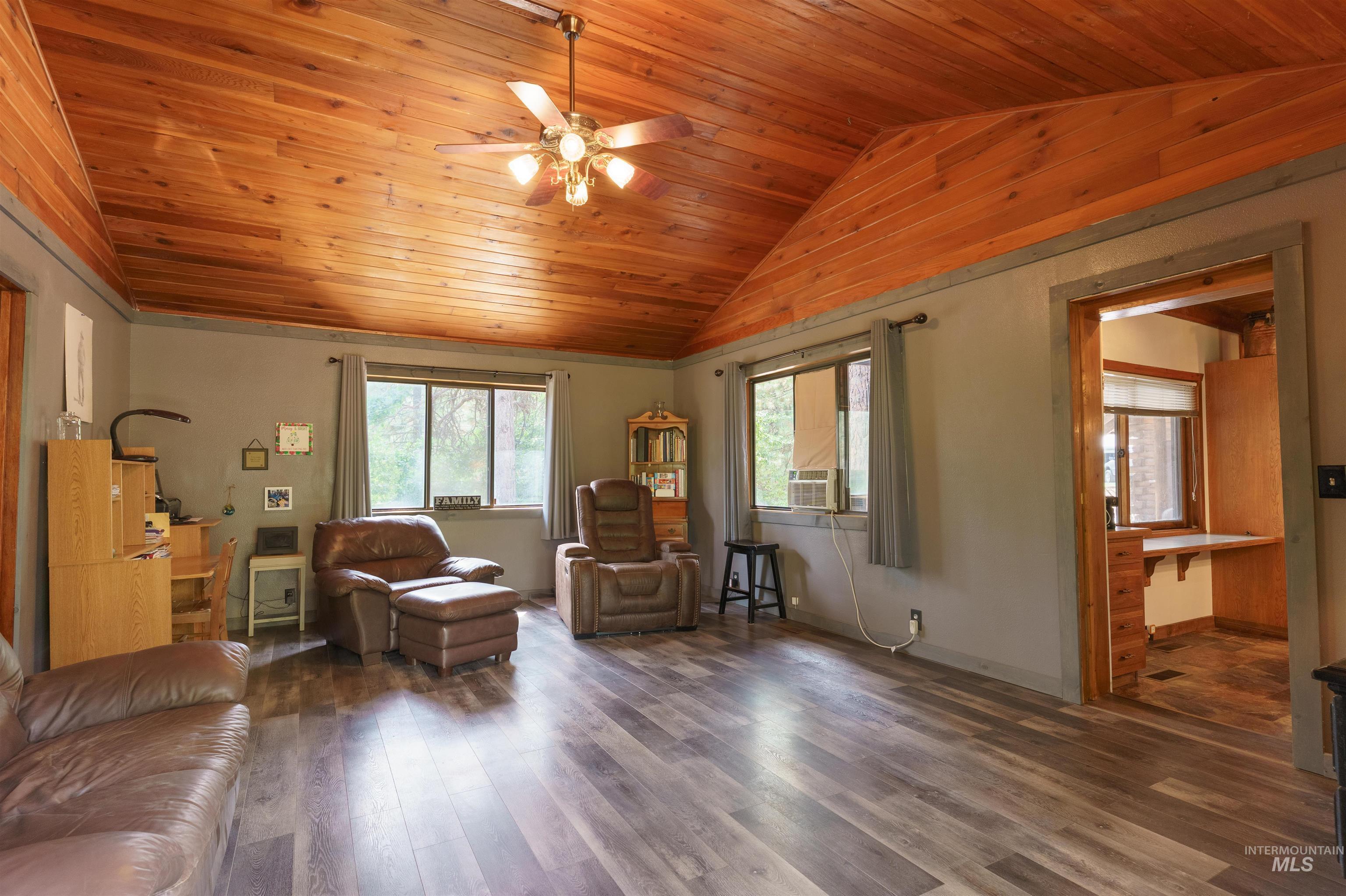 22 Deer Trail, Garden Valley, Idaho 83622, 6 Bedrooms, 4 Bathrooms, Residential For Sale, Price $624,999,MLS 98959620