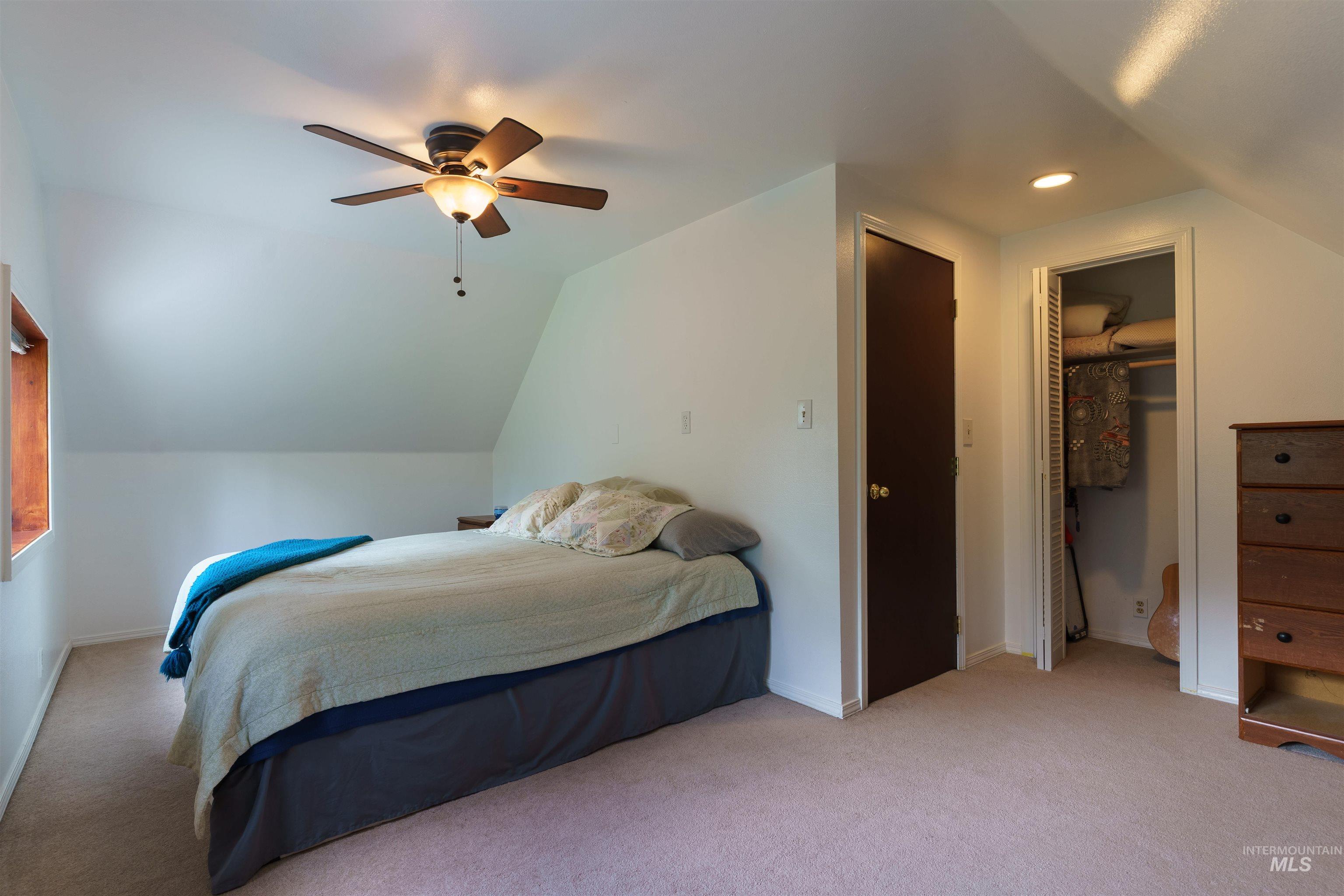 22 Deer Trail, Garden Valley, Idaho 83622, 6 Bedrooms, 4 Bathrooms, Residential For Sale, Price $624,999,MLS 98959620