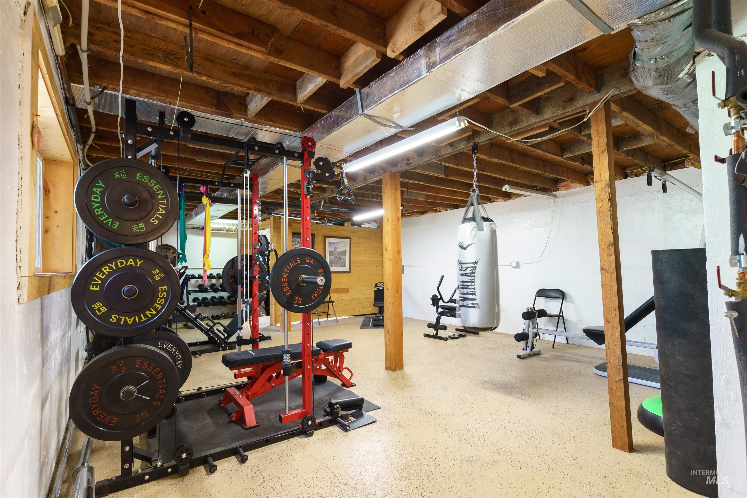 22 Deer Trail, Garden Valley, Idaho 83622, 6 Bedrooms, 4 Bathrooms, Residential For Sale, Price $624,999,MLS 98959620