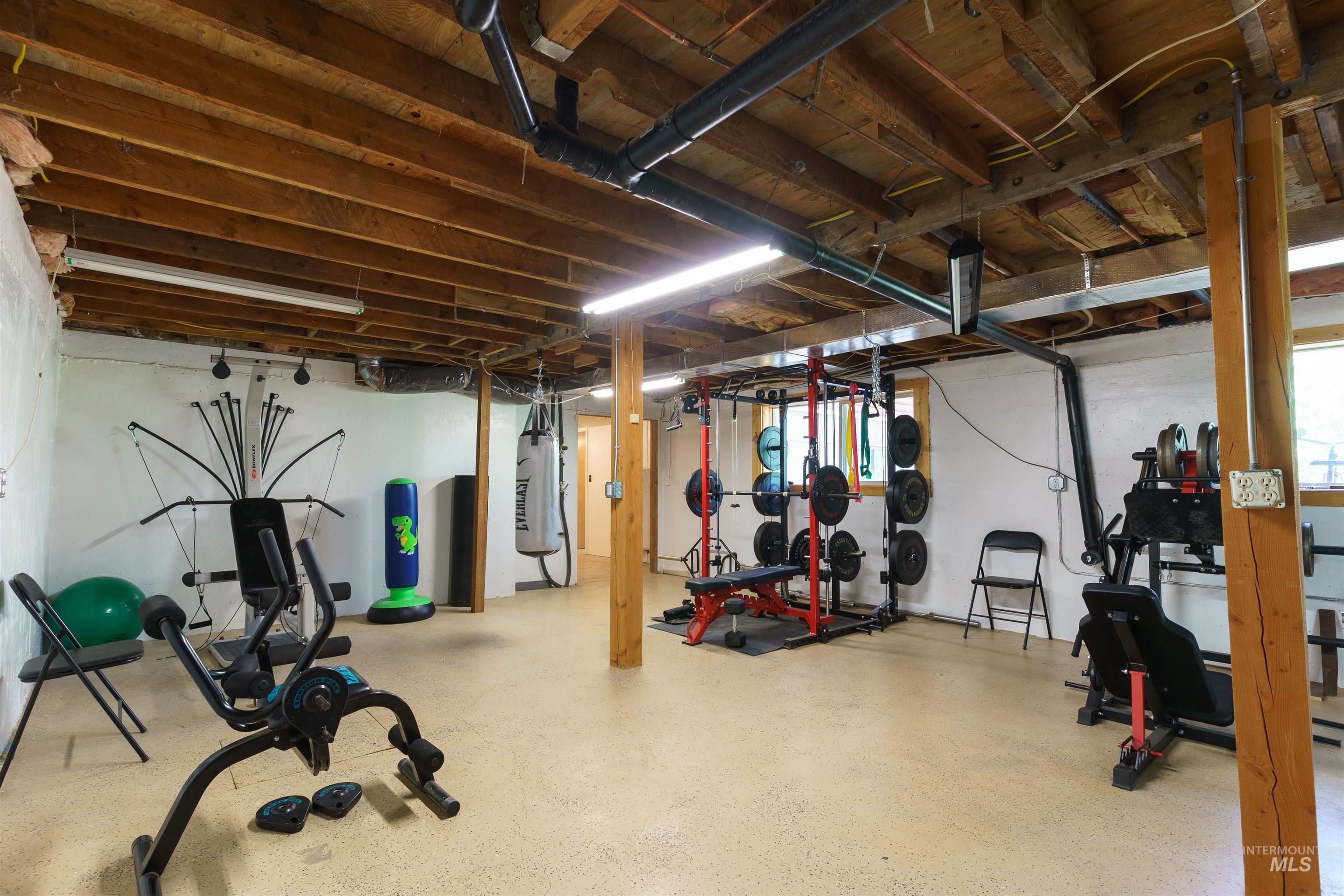 22 Deer Trail, Garden Valley, Idaho 83622, 6 Bedrooms, 4 Bathrooms, Residential For Sale, Price $624,999,MLS 98959620