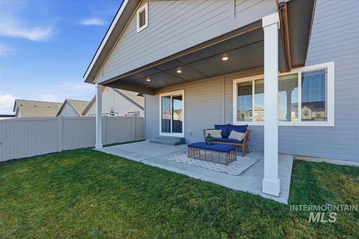 9178 W Stonewood Drive, Boise, Idaho 83709, 4 Bedrooms, 2.5 Bathrooms, Residential For Sale, Price $500,000,MLS 98959621