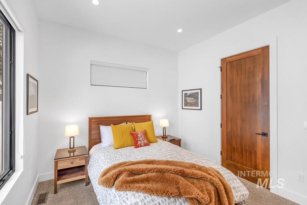 100 Sugarloaf Place, Donnelly, Idaho 83615, 4 Bedrooms, 4 Bathrooms, Residential For Sale, Price $2,595,000,MLS 98959643