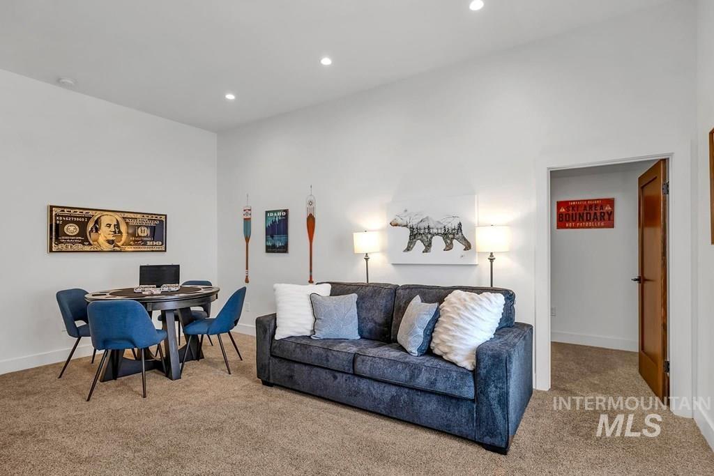 100 Sugarloaf Place, Donnelly, Idaho 83615, 4 Bedrooms, 4 Bathrooms, Residential For Sale, Price $2,595,000,MLS 98959643