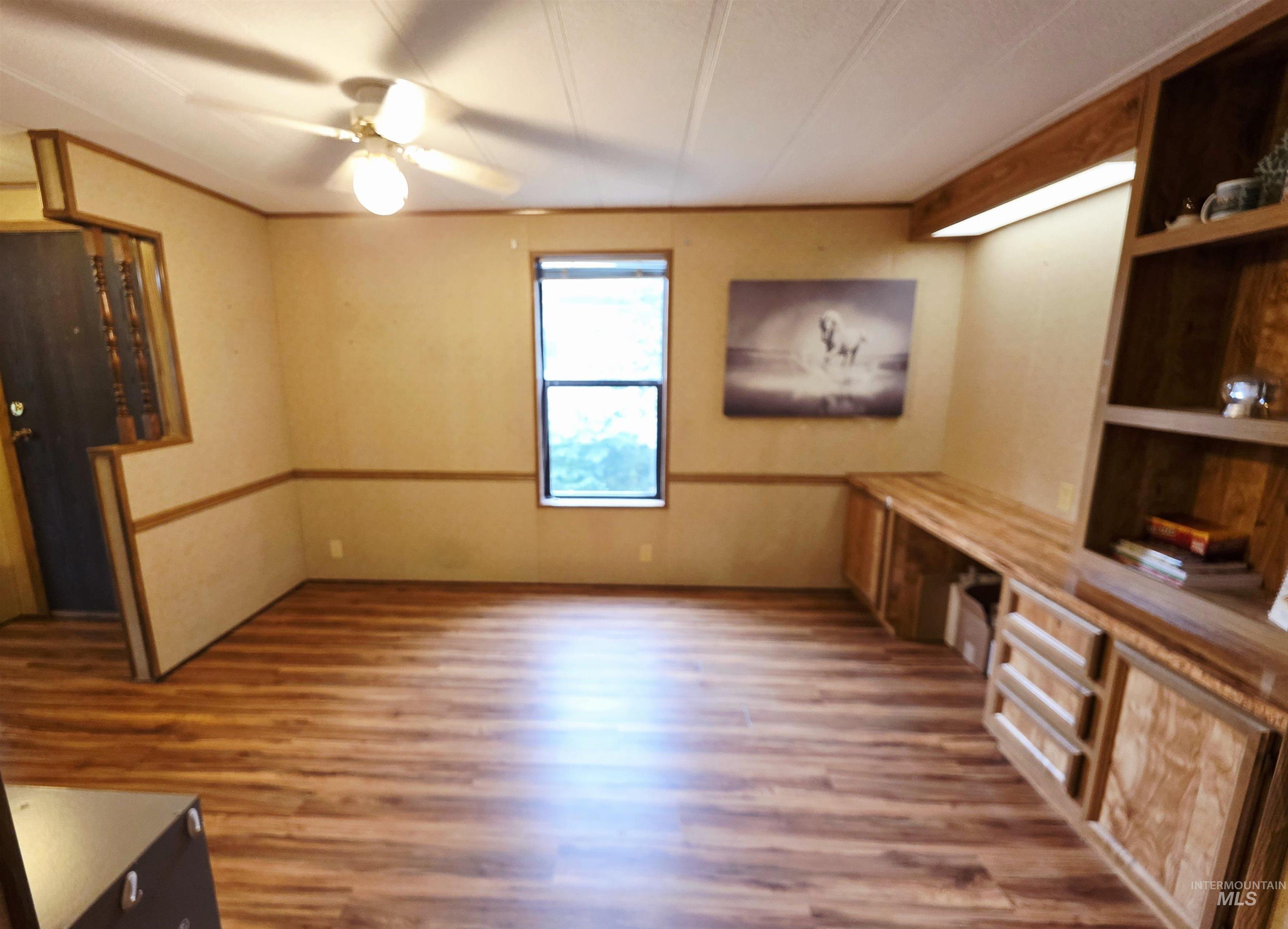 2015 6th Ave, Clarkston, Washington 99403, 2 Bedrooms, 2 Bathrooms, Residential For Sale, Price $90,000,MLS 98959657