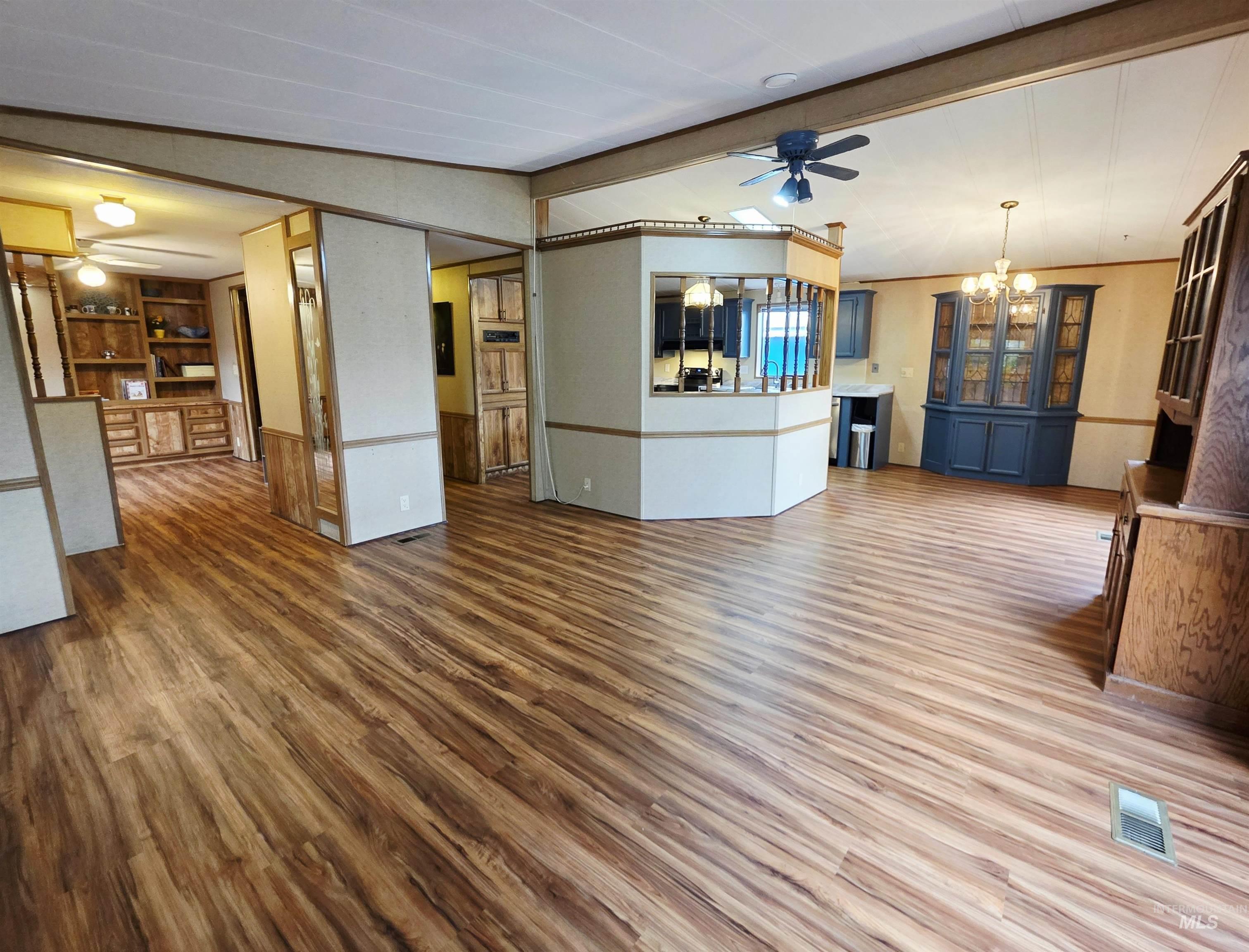 2015 6th Ave, Clarkston, Washington 99403, 2 Bedrooms, 2 Bathrooms, Residential For Sale, Price $90,000,MLS 98959657