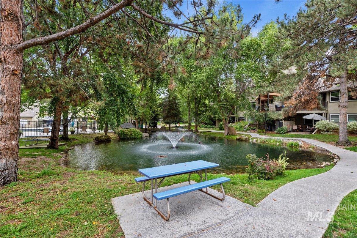 3757 S Gekeler Ln, Boise, Idaho 83706, 2 Bedrooms, 2 Bathrooms, Residential For Sale, Price $314,500,MLS 98959668