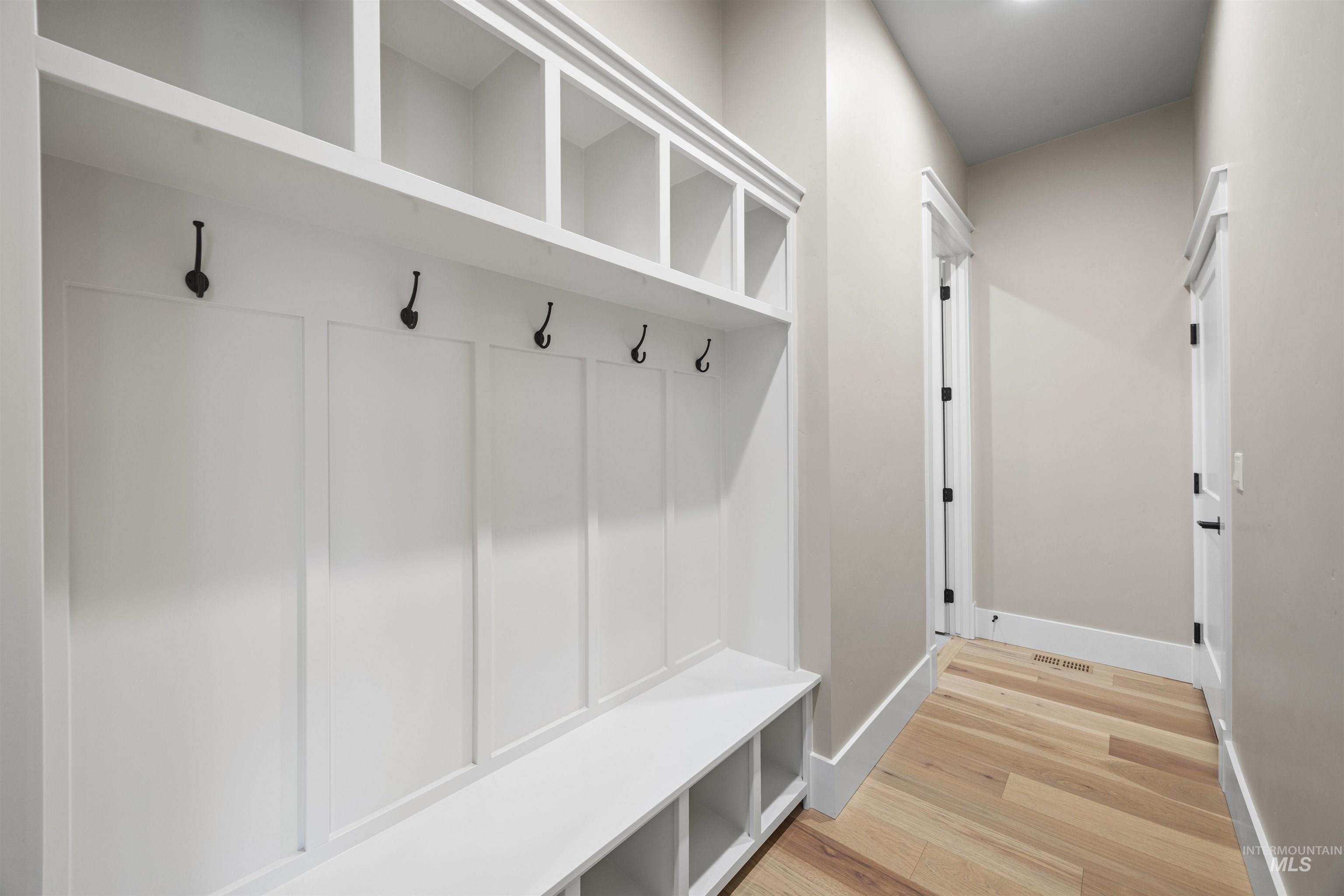 1035 E Crescendo St, Meridian, Idaho 83642, 4 Bedrooms, 3 Bathrooms, Residential For Sale, Price $724,777, 98959671