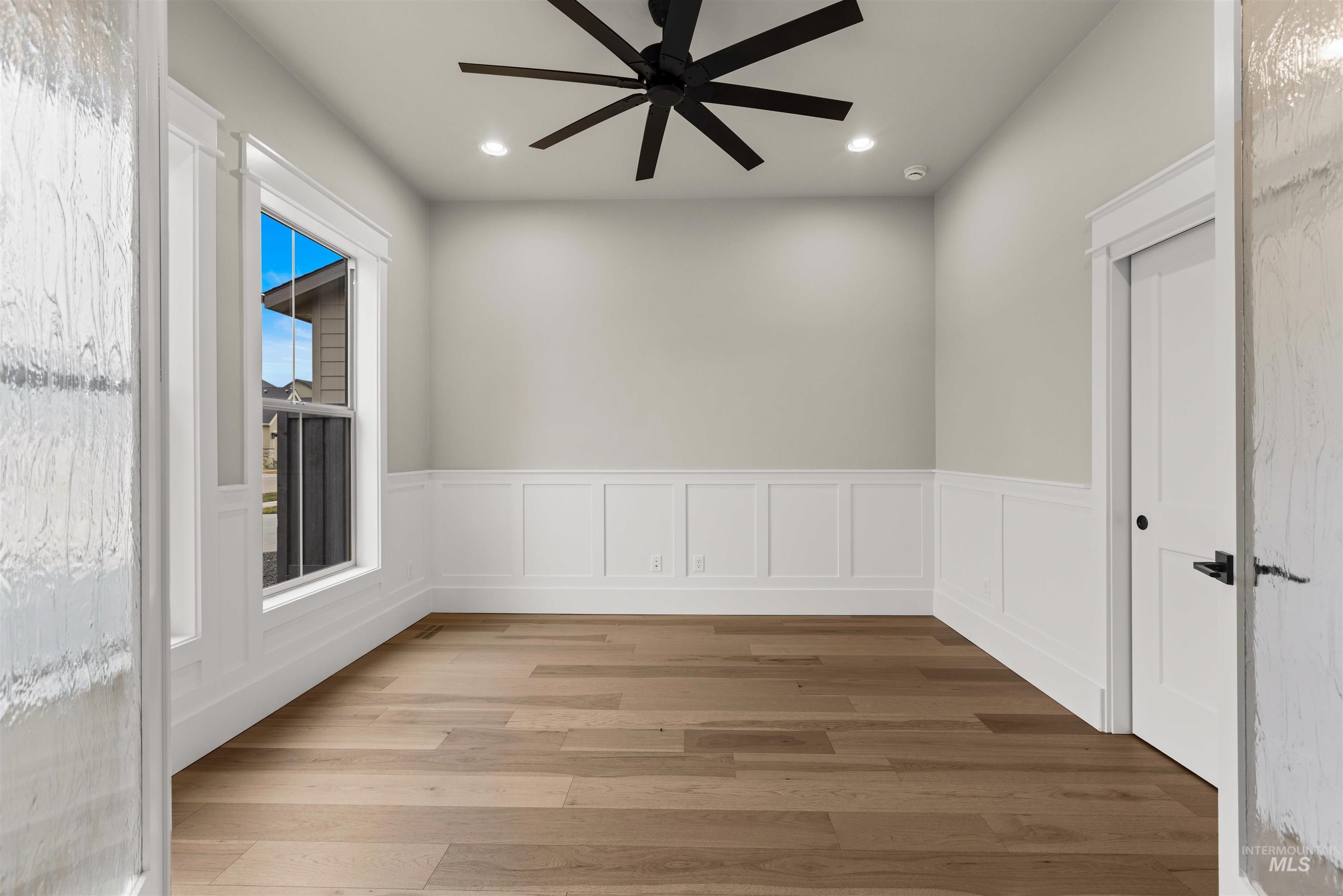 1035 E Crescendo St, Meridian, Idaho 83642, 4 Bedrooms, 3 Bathrooms, Residential For Sale, Price $724,777,MLS 98959671