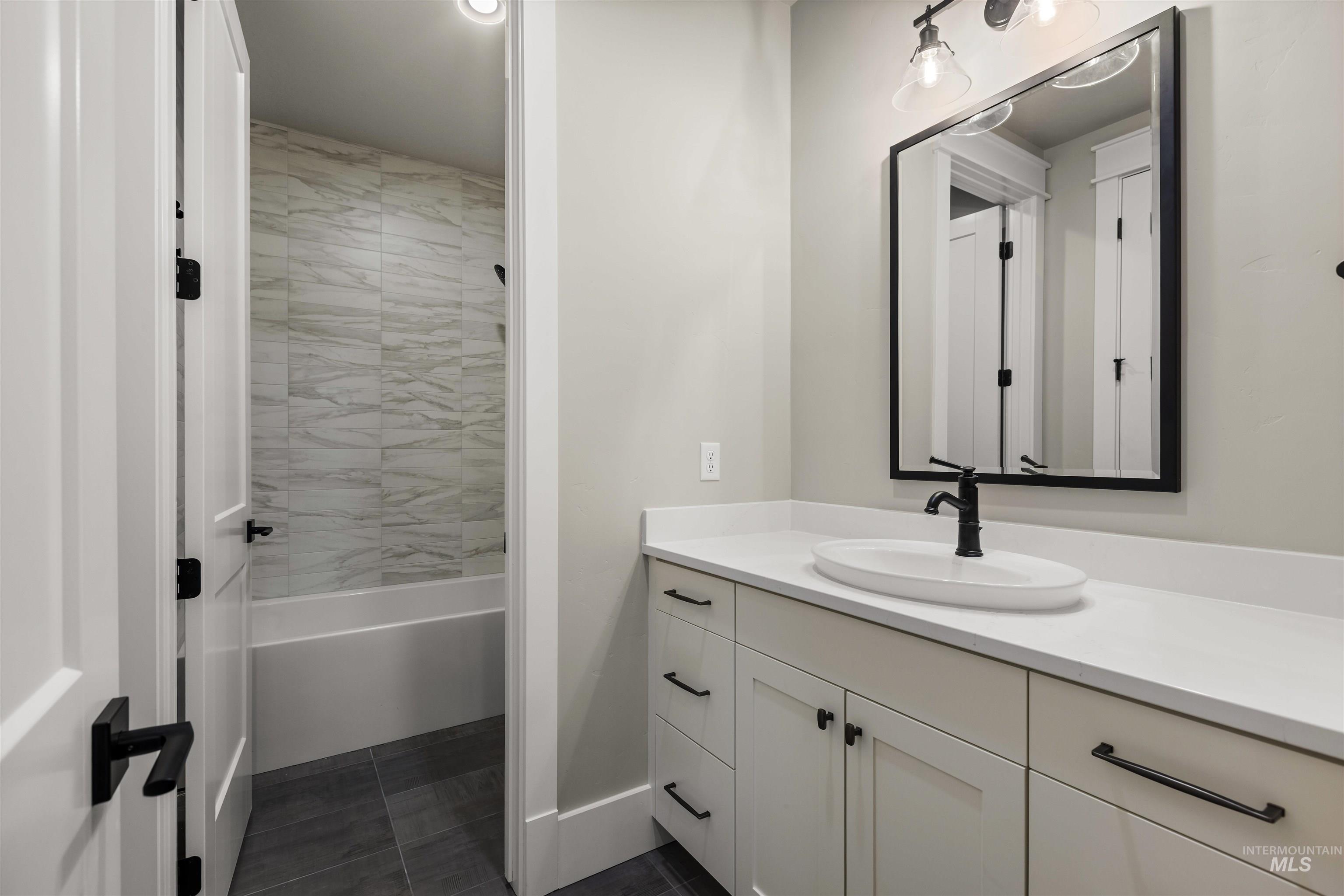 1035 E Crescendo St, Meridian, Idaho 83642, 4 Bedrooms, 3 Bathrooms, Residential For Sale, Price $724,777,MLS 98959671