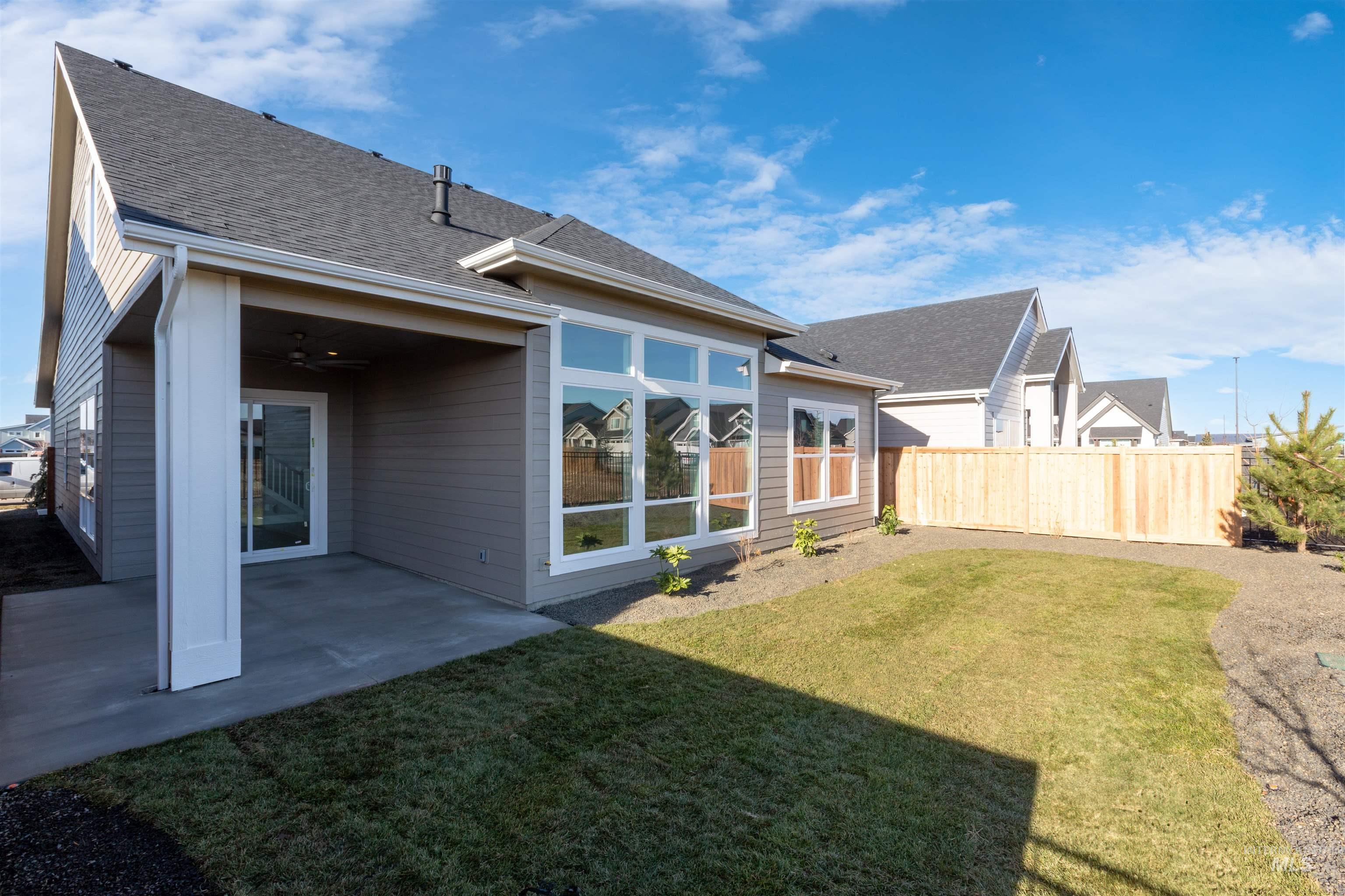 1035 E Crescendo St, Meridian, Idaho 83642, 4 Bedrooms, 3 Bathrooms, Residential For Sale, Price $724,777,MLS 98959671