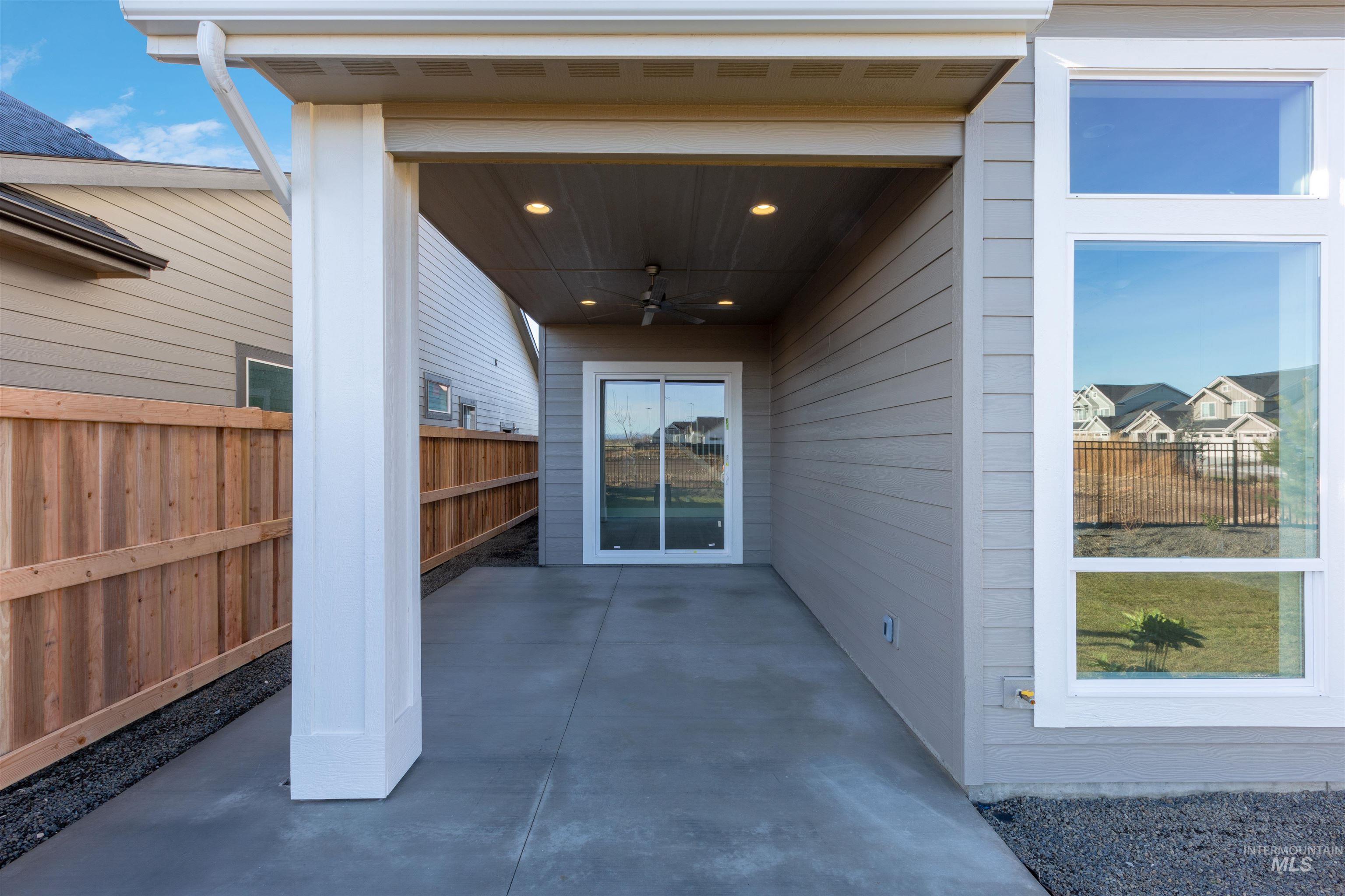 1035 E Crescendo St, Meridian, Idaho 83642, 4 Bedrooms, 3 Bathrooms, Residential For Sale, Price $724,777,MLS 98959671